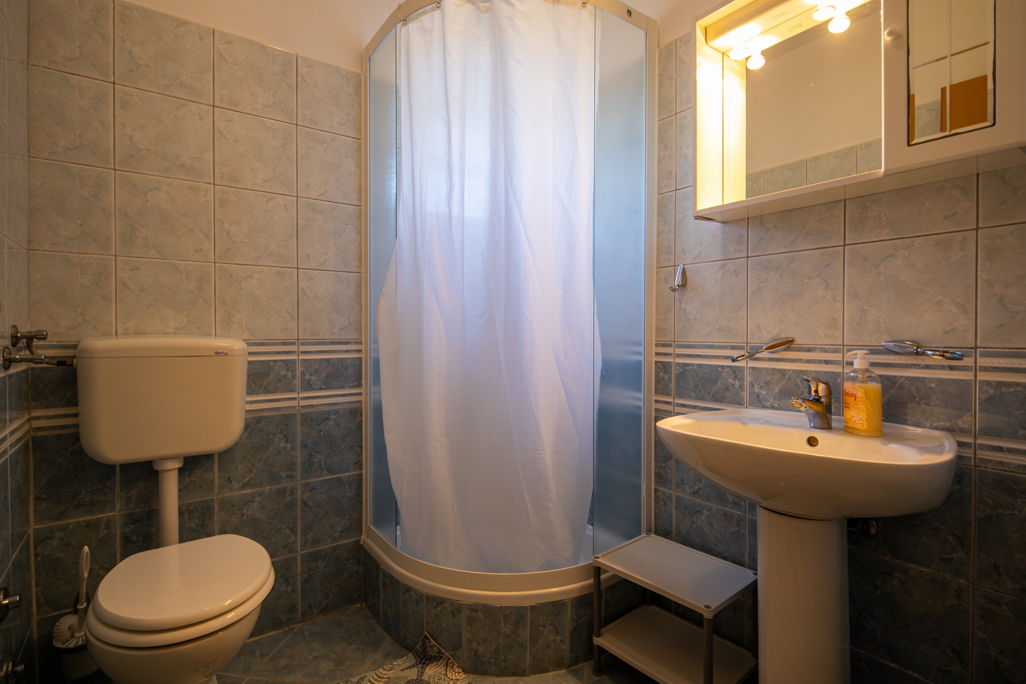 One bedroom apartment with terrace and sea view Pašman  A-b