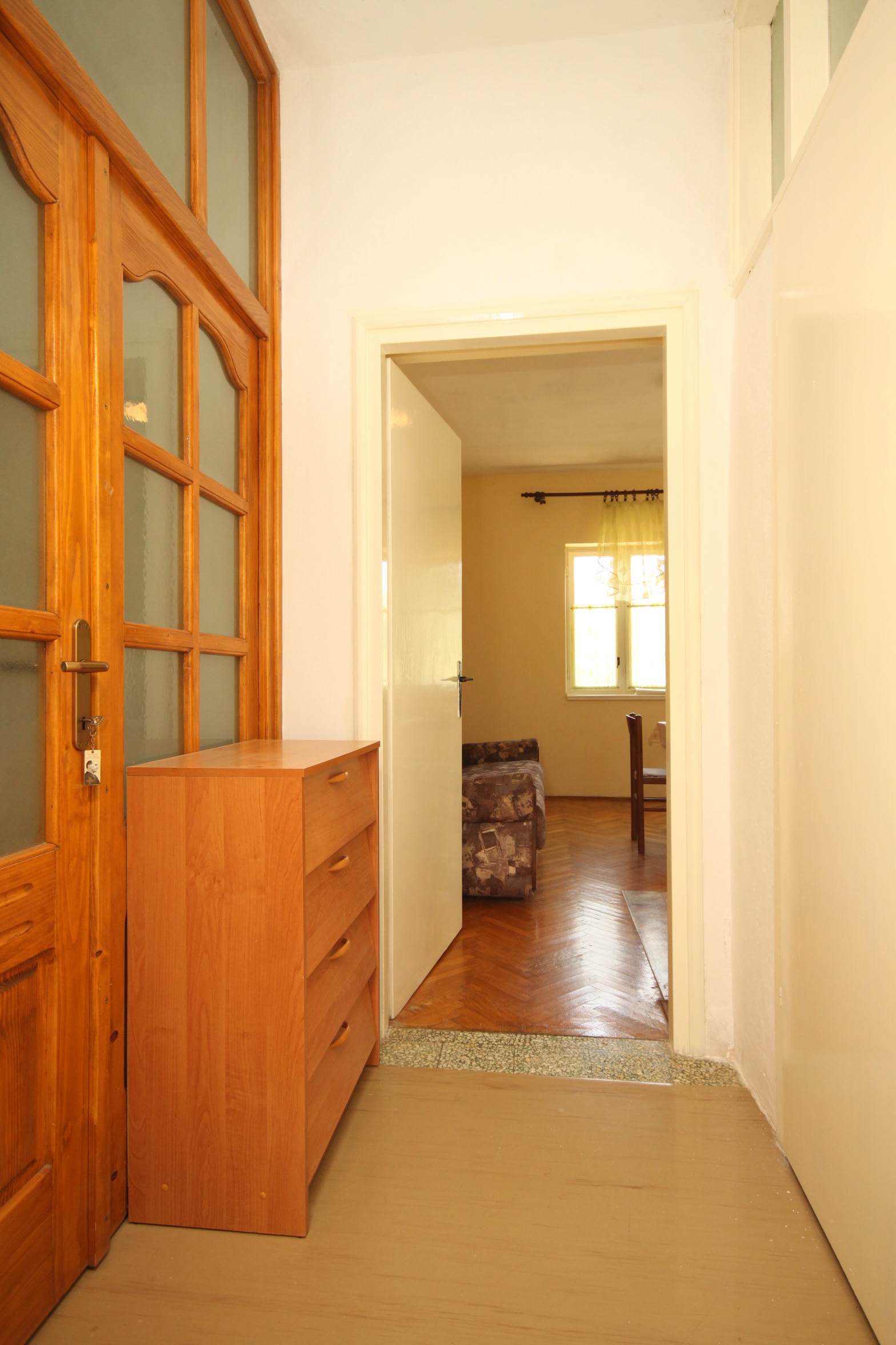 Two bedroom apartment near beach Ugljan  A-a