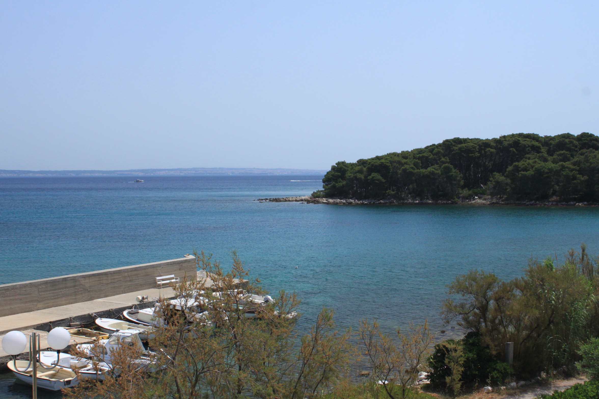 Two bedroom apartment near beach Ugljan  A-b