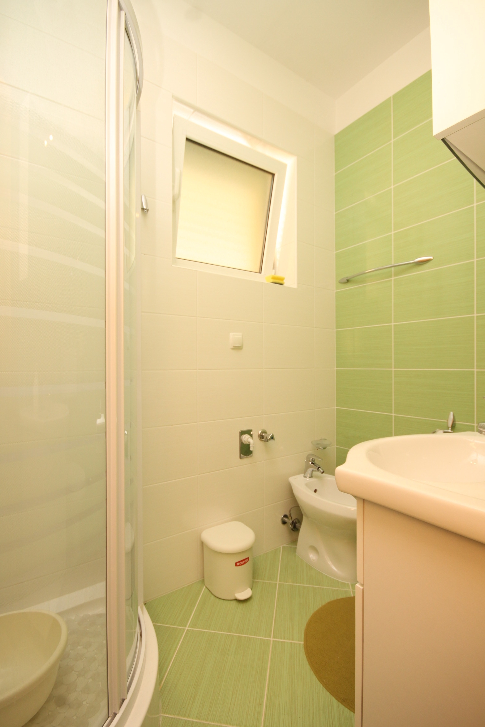 Two bedroom apartment near beach Ugljan  A-c
