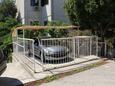 Parkeerplaats Split, Split, Parkeerplaats 8290 - Appartementen with sandy beach.
