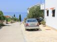 Ždrelac, Pašman, Parkeerplaats 8298 - Appartementen near sea with rocky beach.