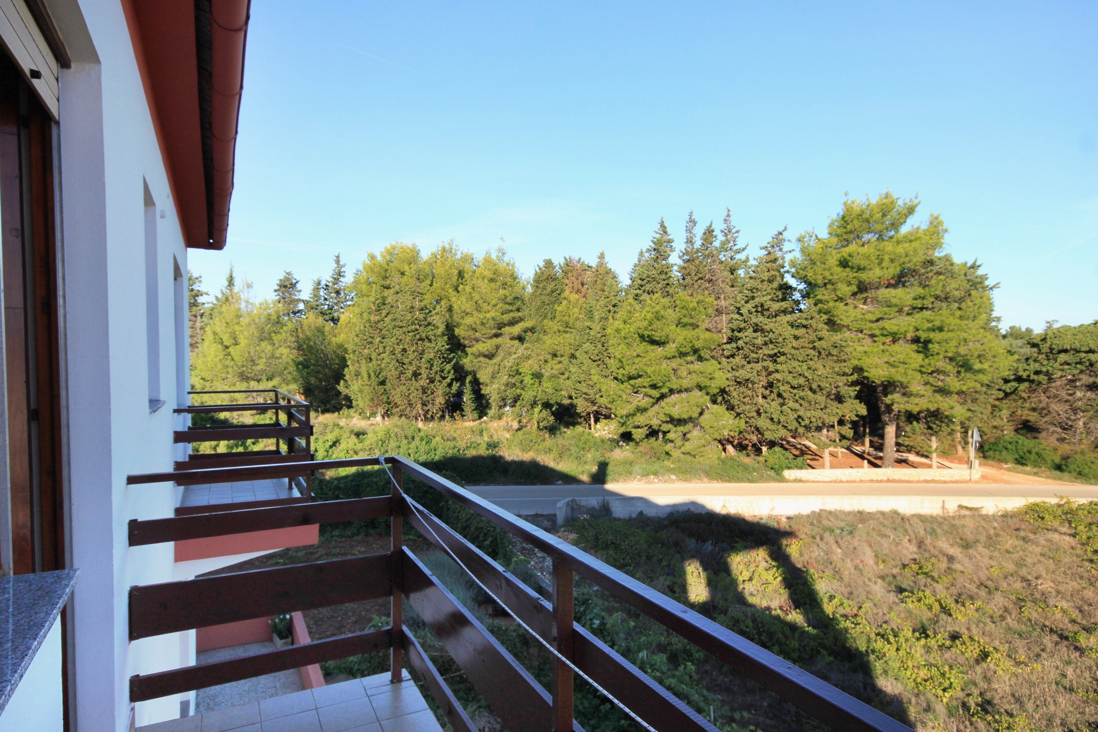 Two bedroom apartment with terrace Ugljan  A-a