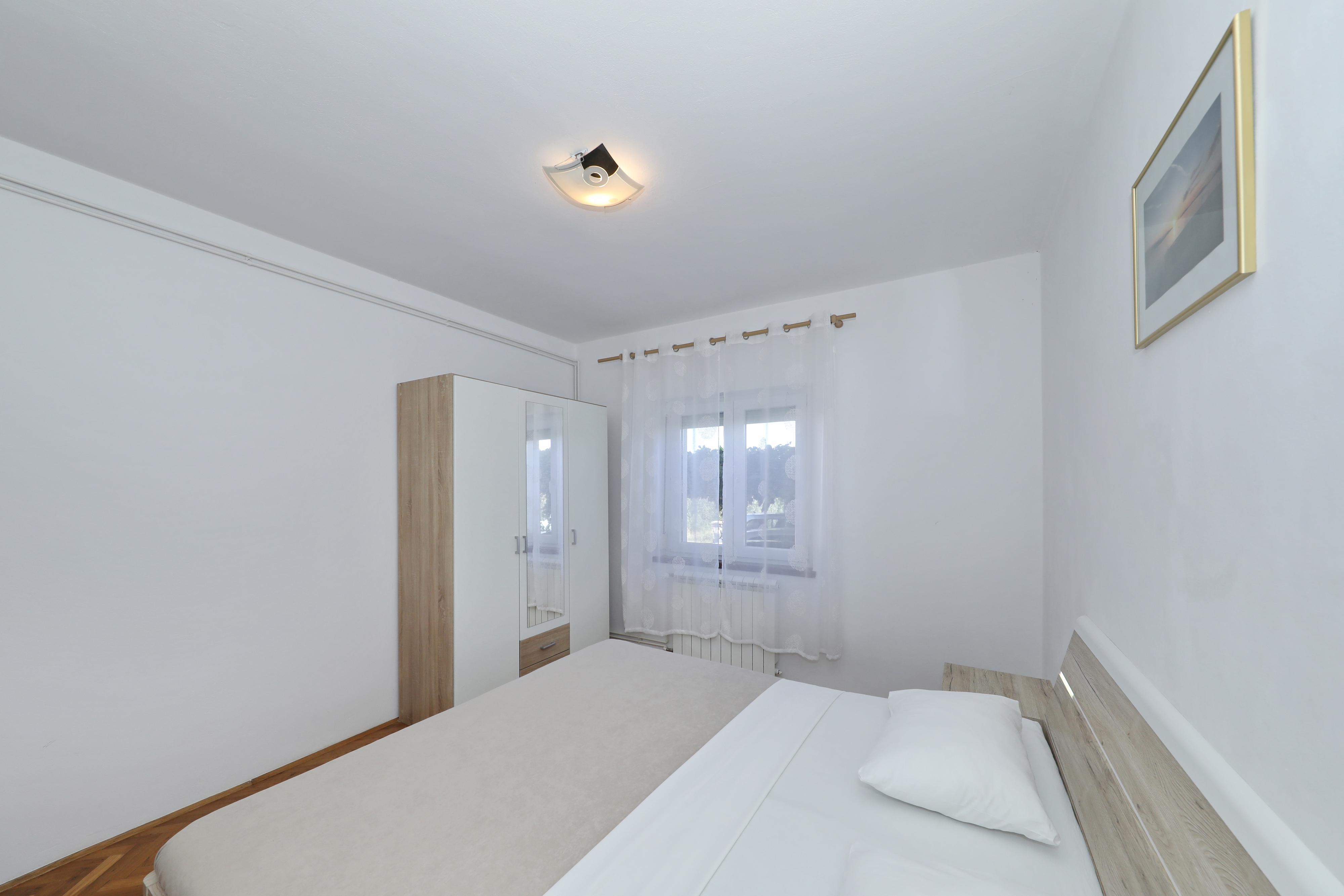 Two bedroom apartment with terrace Tkon, Pašman  A-a