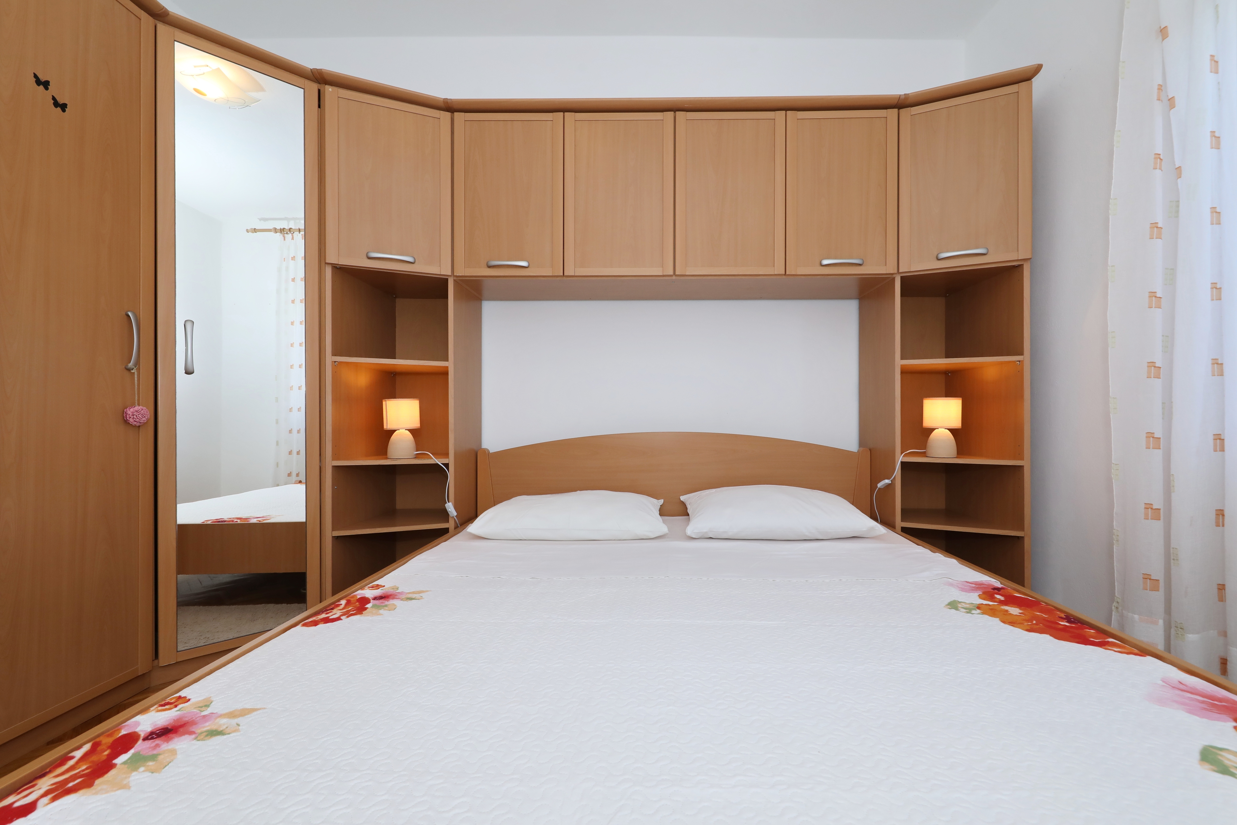Two bedroom apartment with terrace Tkon, Pašman  A-a