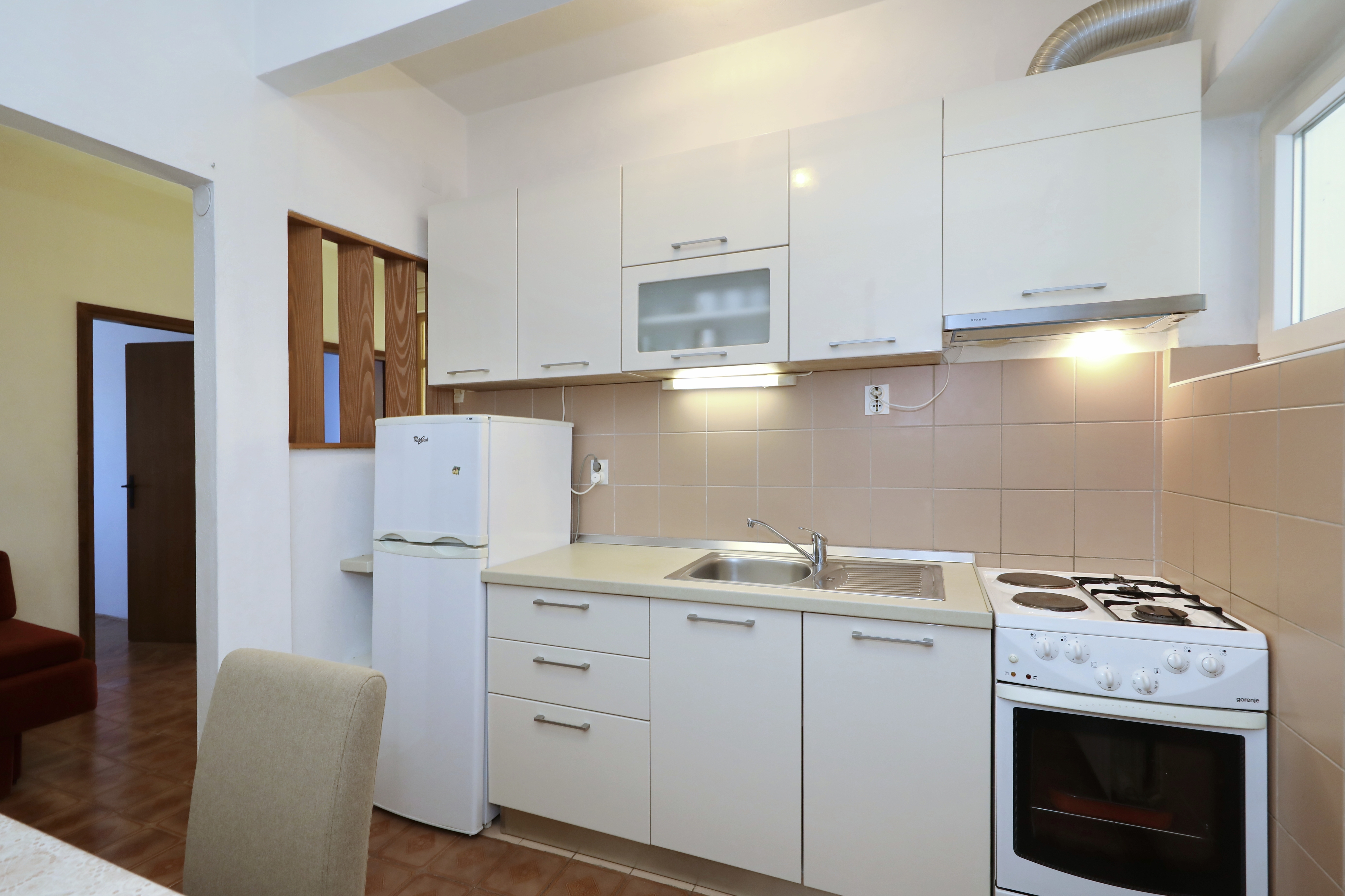 Two bedroom apartment with terrace Tkon, Pašman  A-a