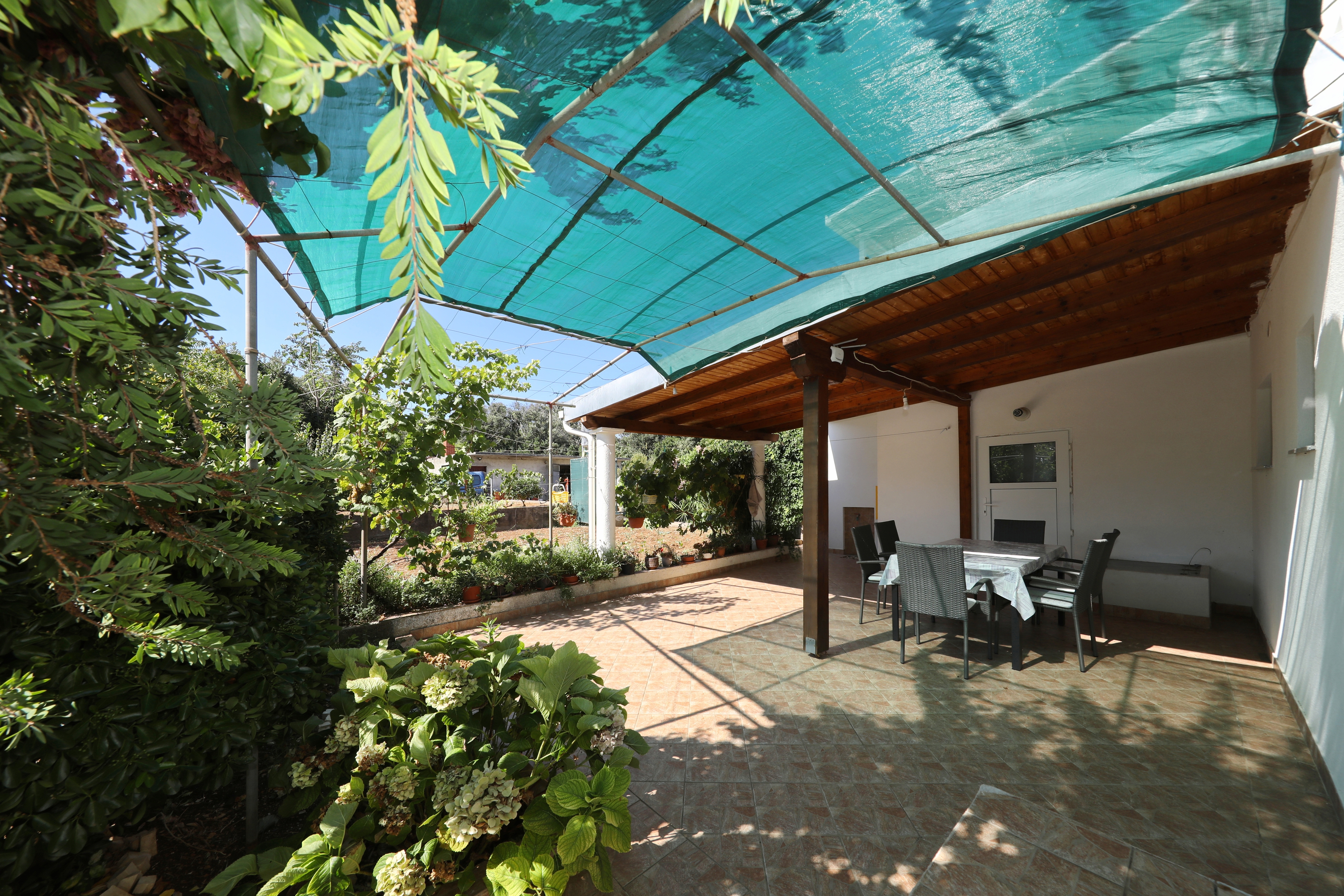 Two bedroom apartment with terrace Tkon, Pašman  A-a