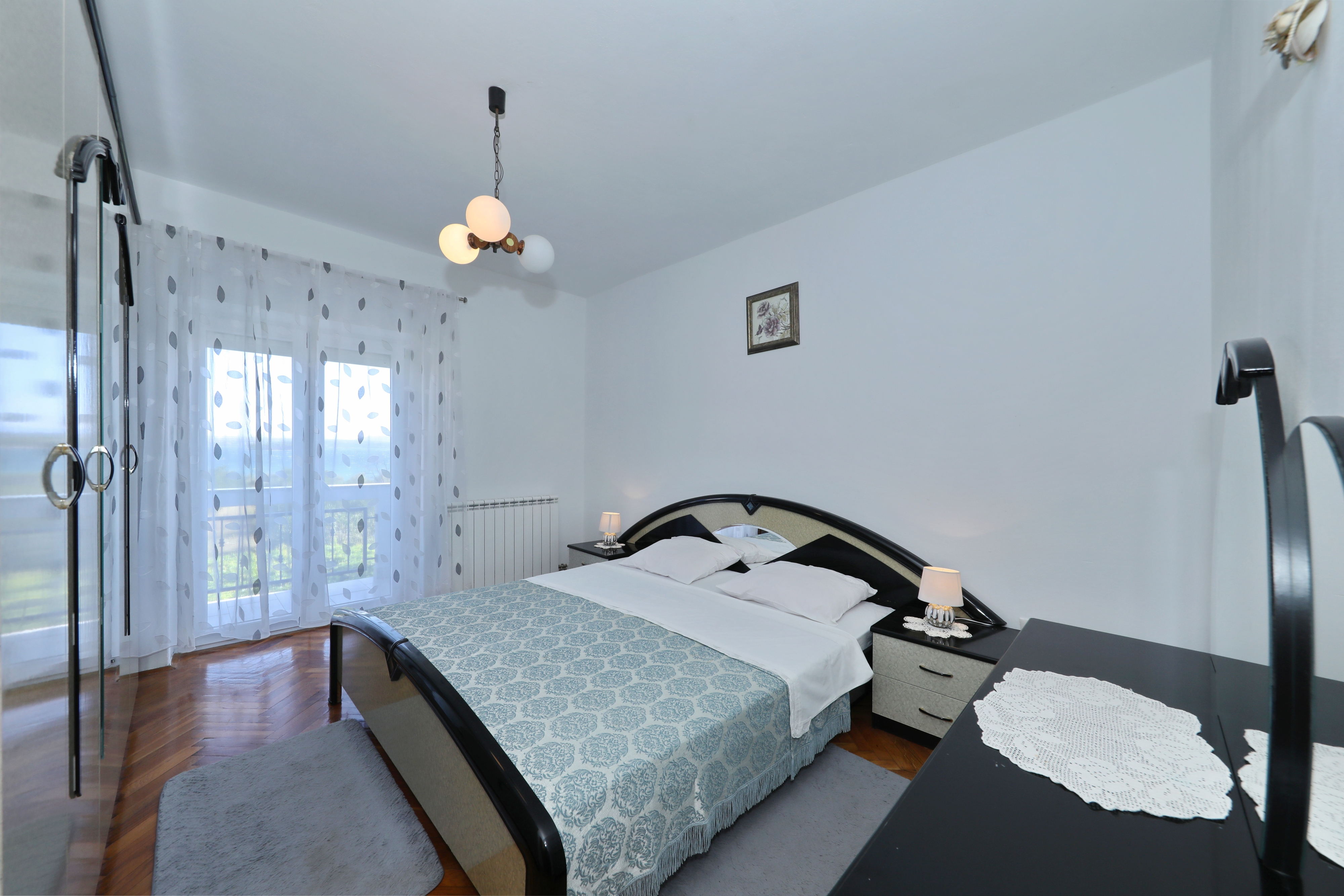 Two bedroom apartment with terrace and sea view Tkon, Pašman  A-b