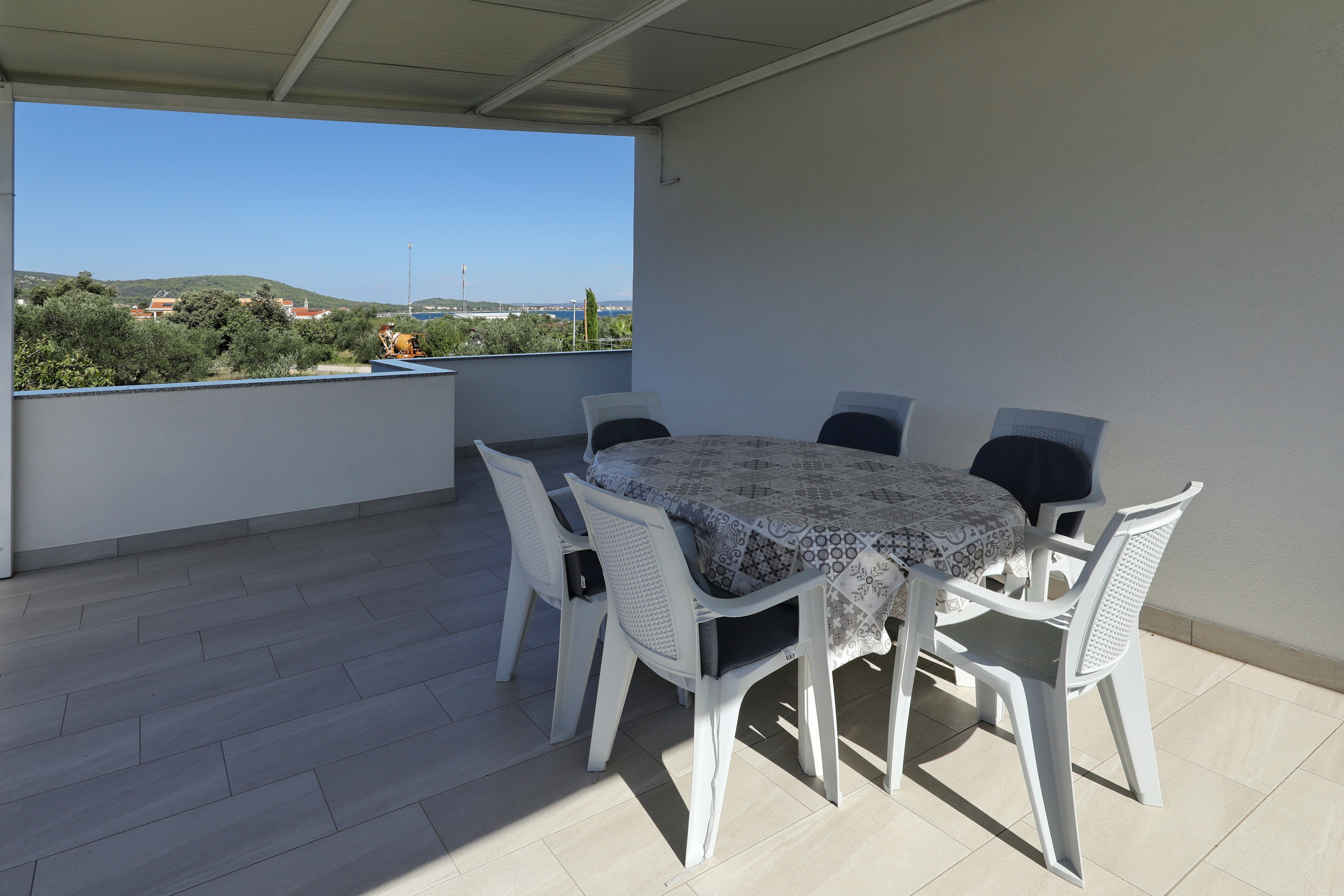 Two bedroom apartment with terrace and sea view Tkon, Pašman  A-b
