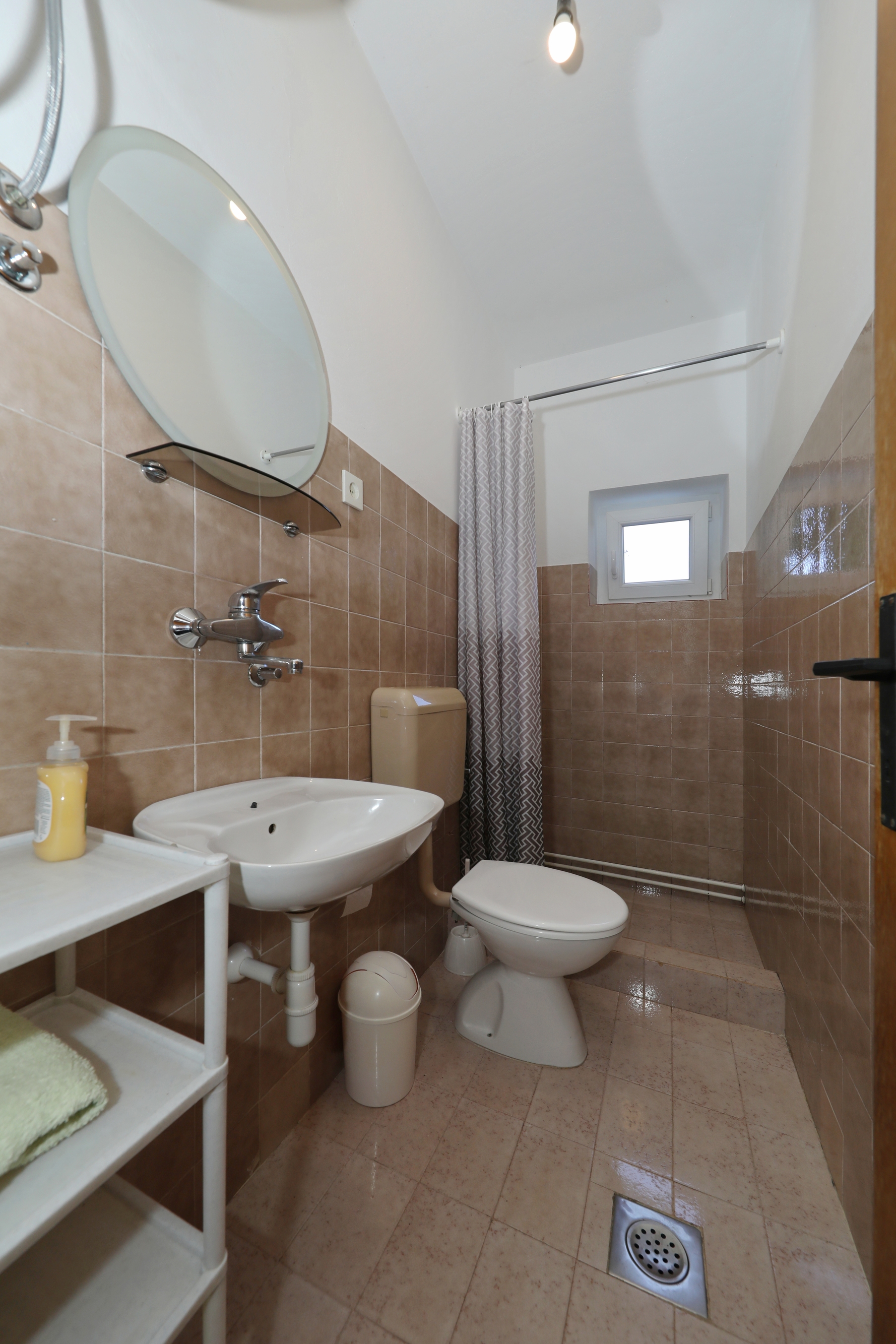 One bedroom apartment with terrace Tkon, Pašman  A-c