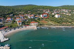 Apartments by the sea Tkon, Pasman - 8302