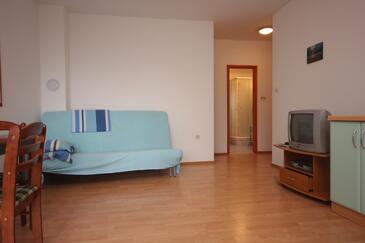 Preko, Sala de estar in the apartment, (pet friendly) y WiFi.