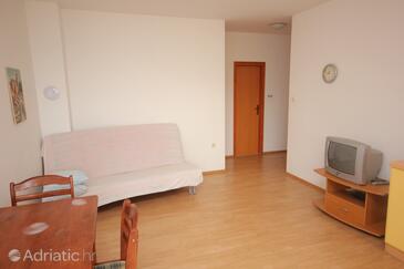 Preko, Sala de estar in the apartment, (pet friendly) y WiFi.