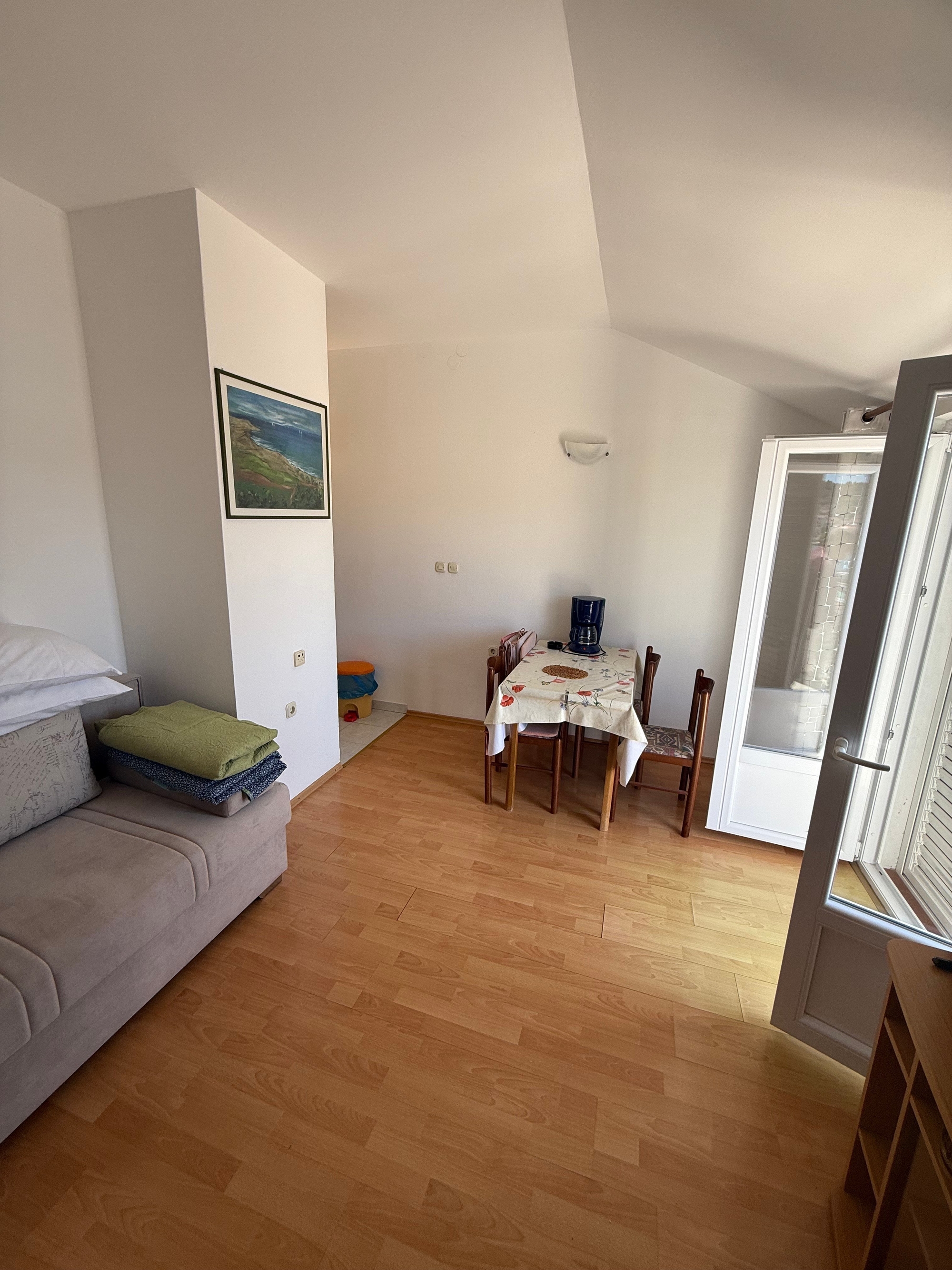 One bedroom apartment with terrace and sea view Kukljica (Ugljan) (A-8316-c) One bedroom apartment with terrace and sea view Kukljica (Ugljan) (A-8316-c)