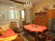 Dining room Split, Dining room in the apartment, dostupna klima i WIFI.