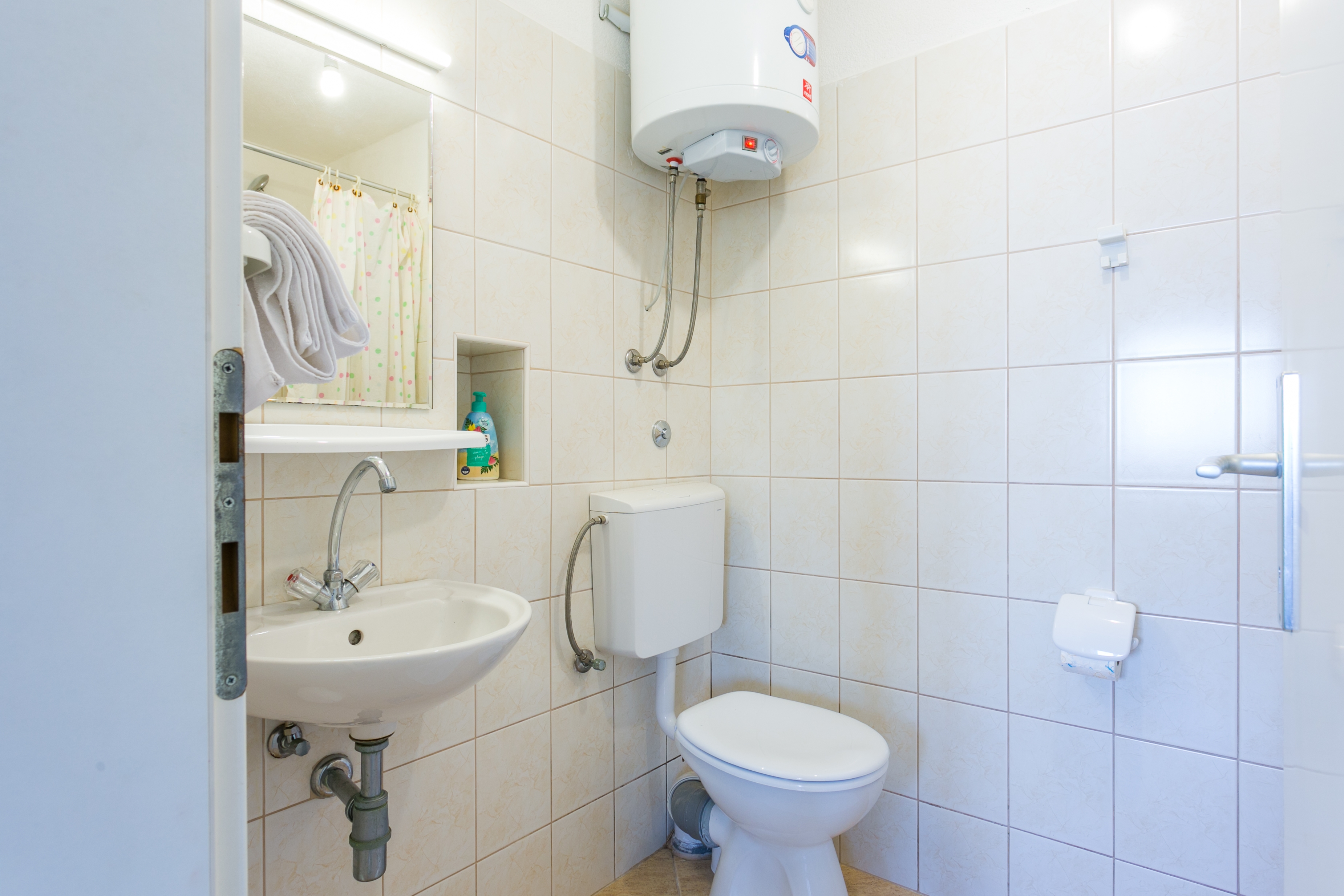 Two bedroom house with terrace and sea view Igrane, Makarska  K