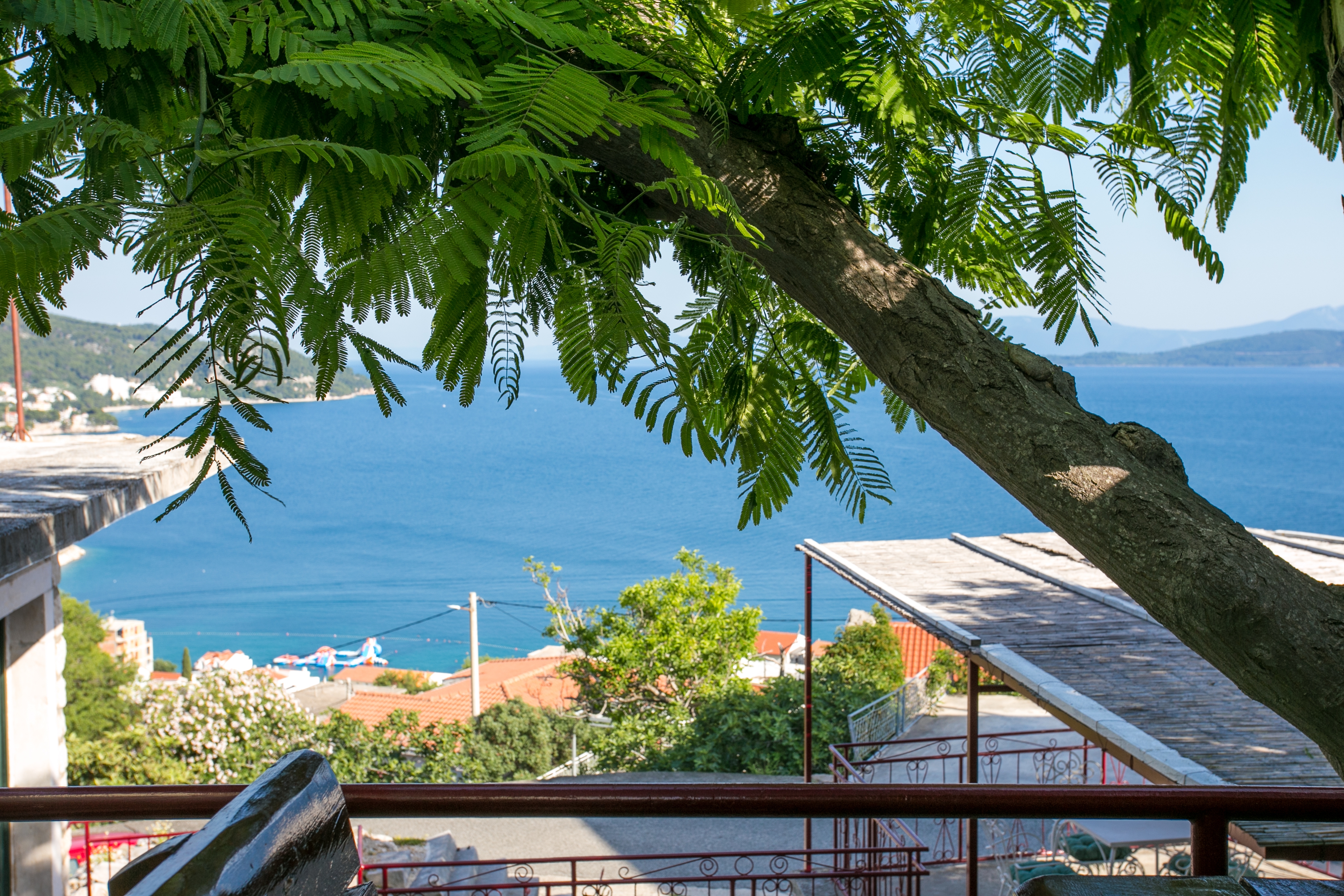 Two bedroom house with terrace and sea view Igrane, Makarska  K