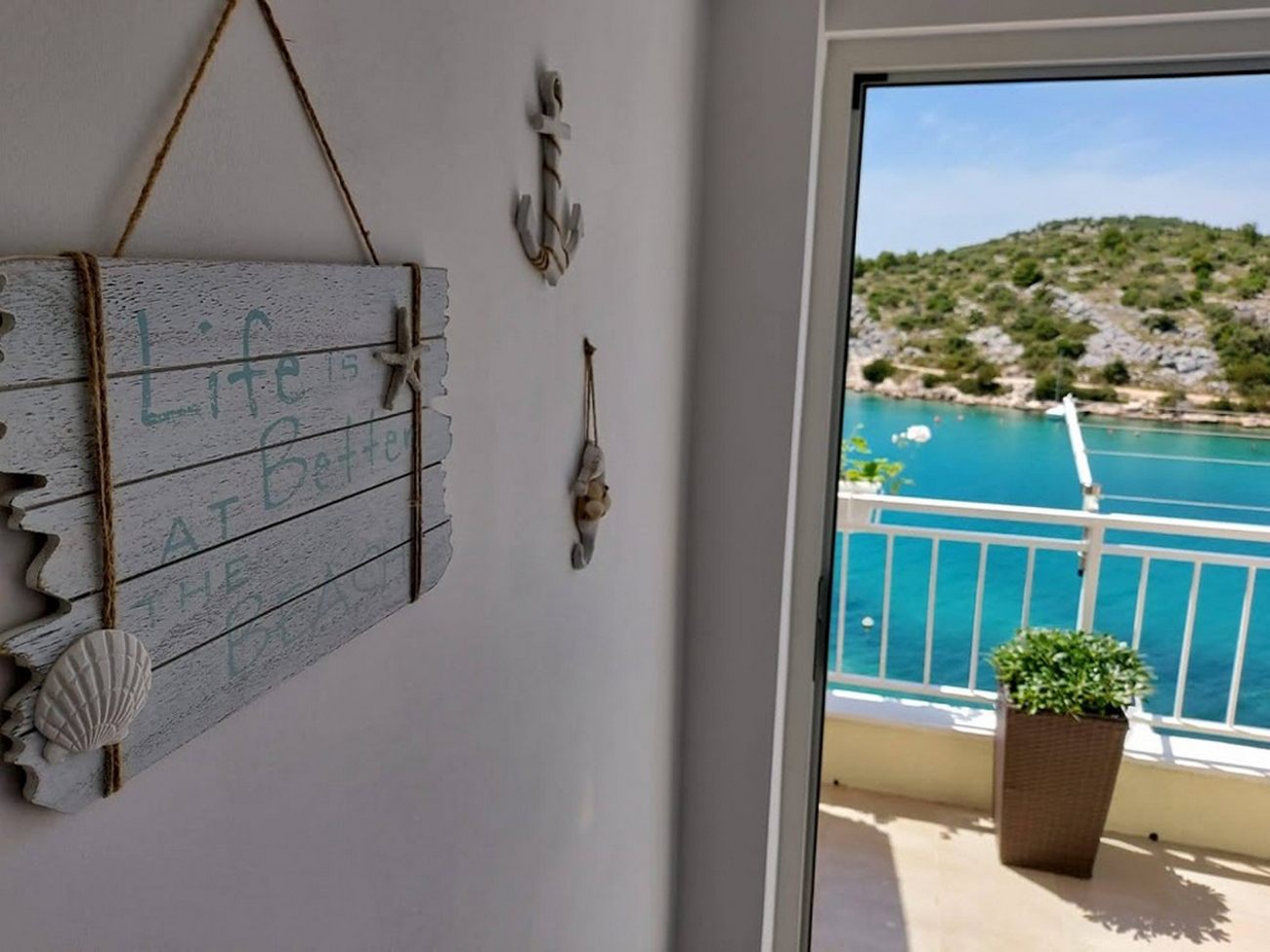 Two bedroom apartment near beach Grebaštica, Šibenik  A-a