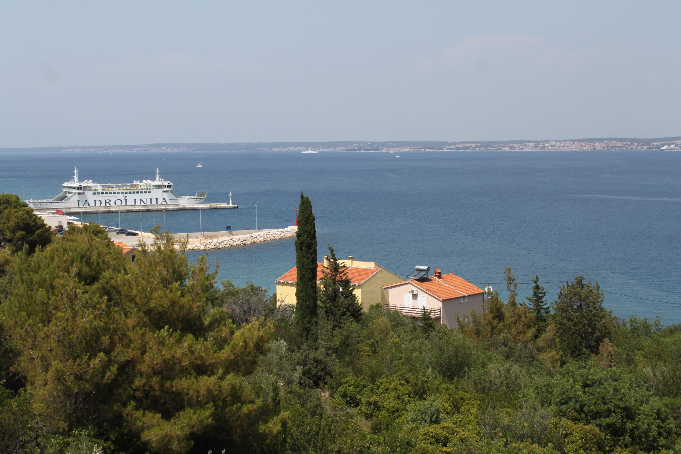 Two bedroom apartment with terrace and sea view Kali, Ugljan  A-a