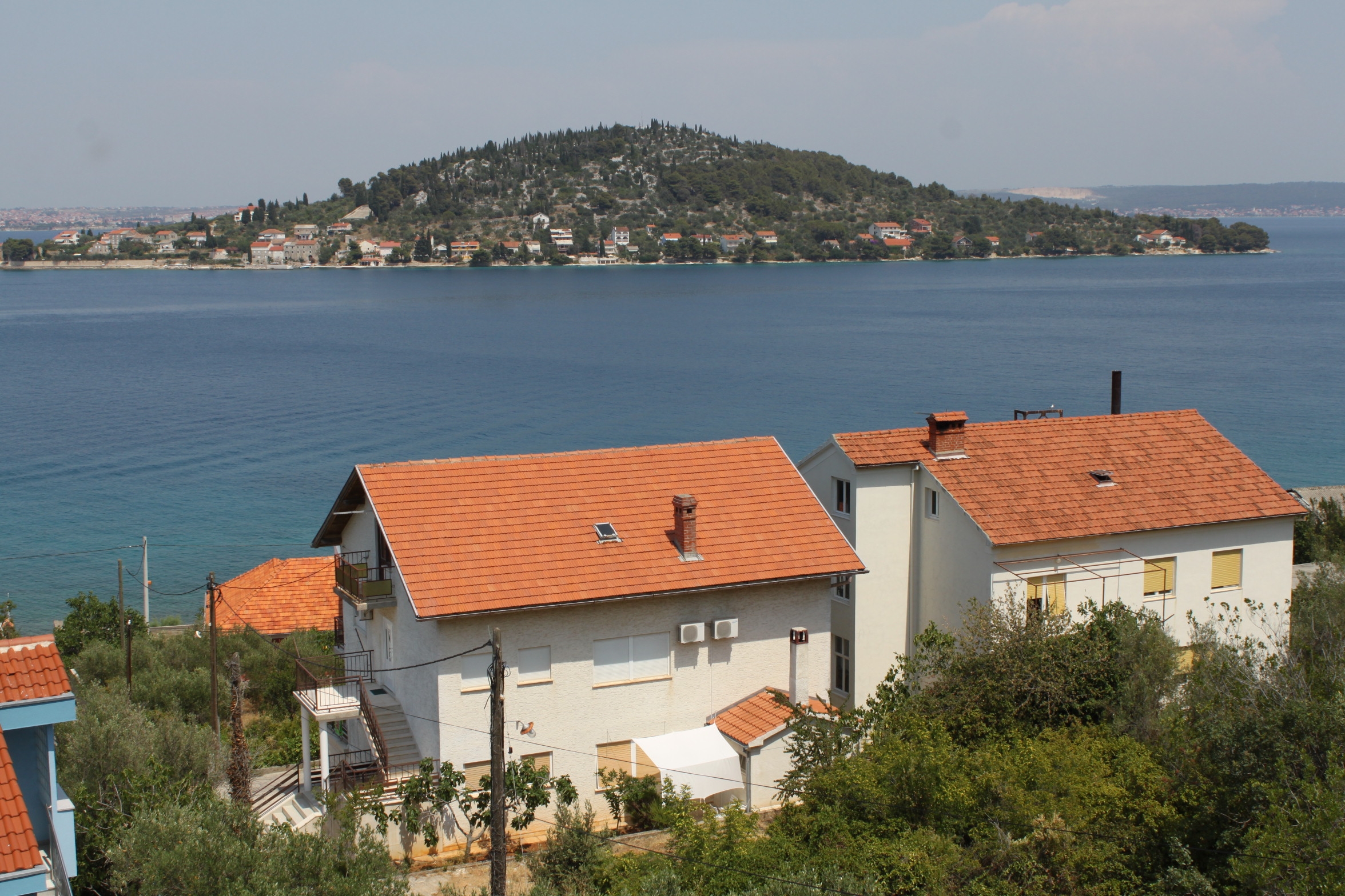Two bedroom apartment with terrace and sea view Kali, Ugljan  A-a