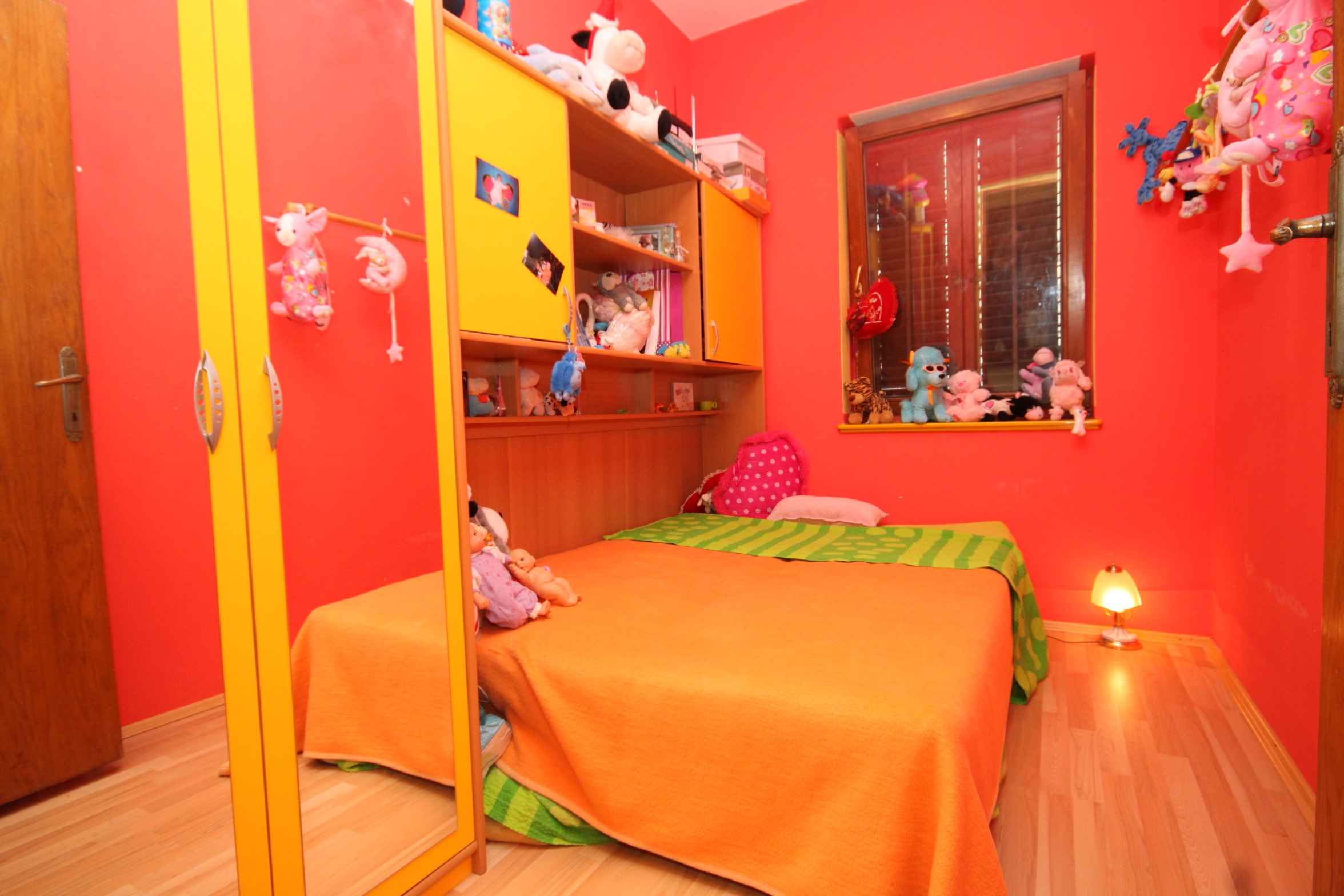 Three bedroom apartment with terrace and sea view Kali, Ugljan  A-c