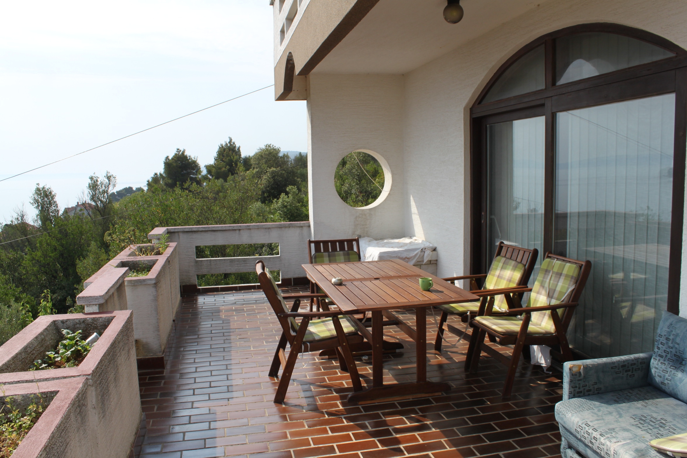 Three bedroom apartment with terrace and sea view Kali, Ugljan  A-c