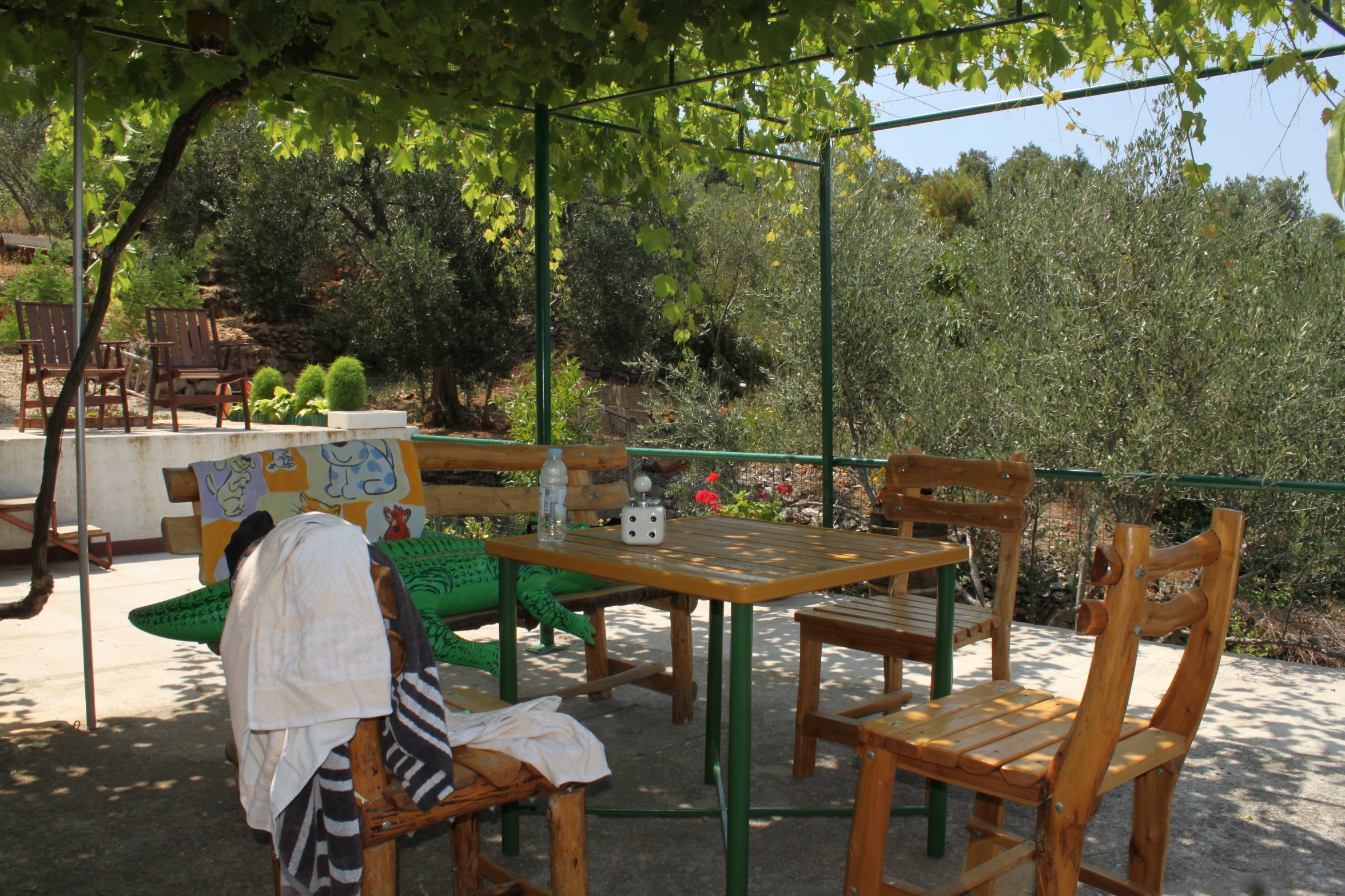 One bedroom apartment with terrace and sea view Kali, Ugljan (A-834-b)