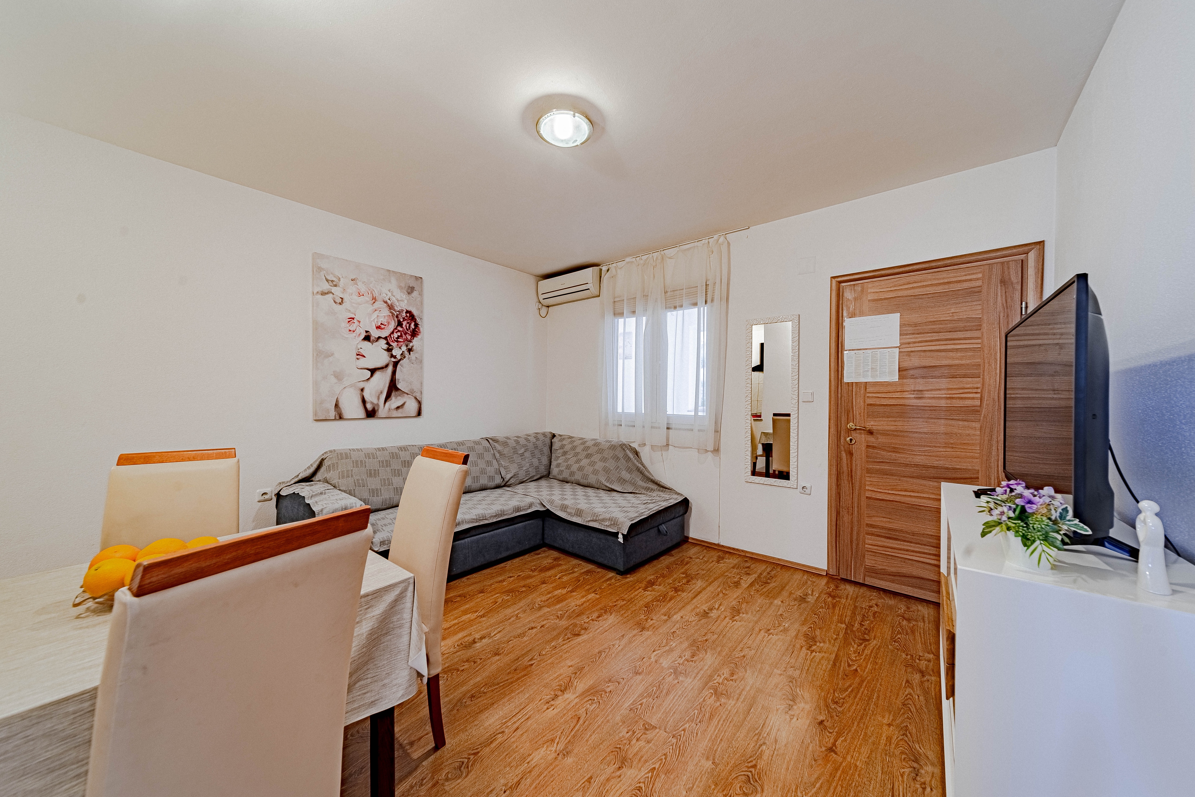 Top Lastovo Zaklopatica Top Lastovo Zaklopatica