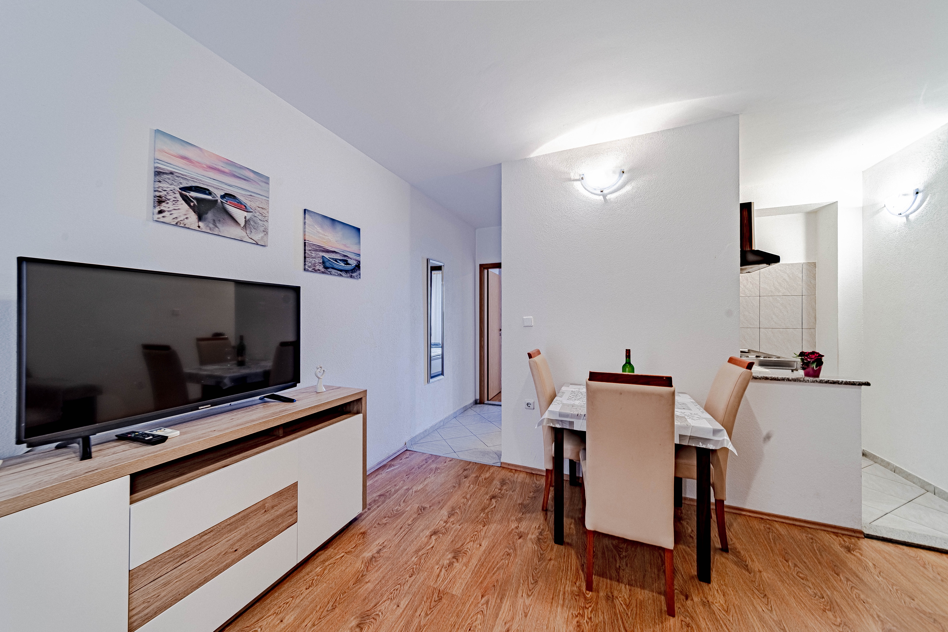 Top Lastovo Zaklopatica Top Lastovo Zaklopatica