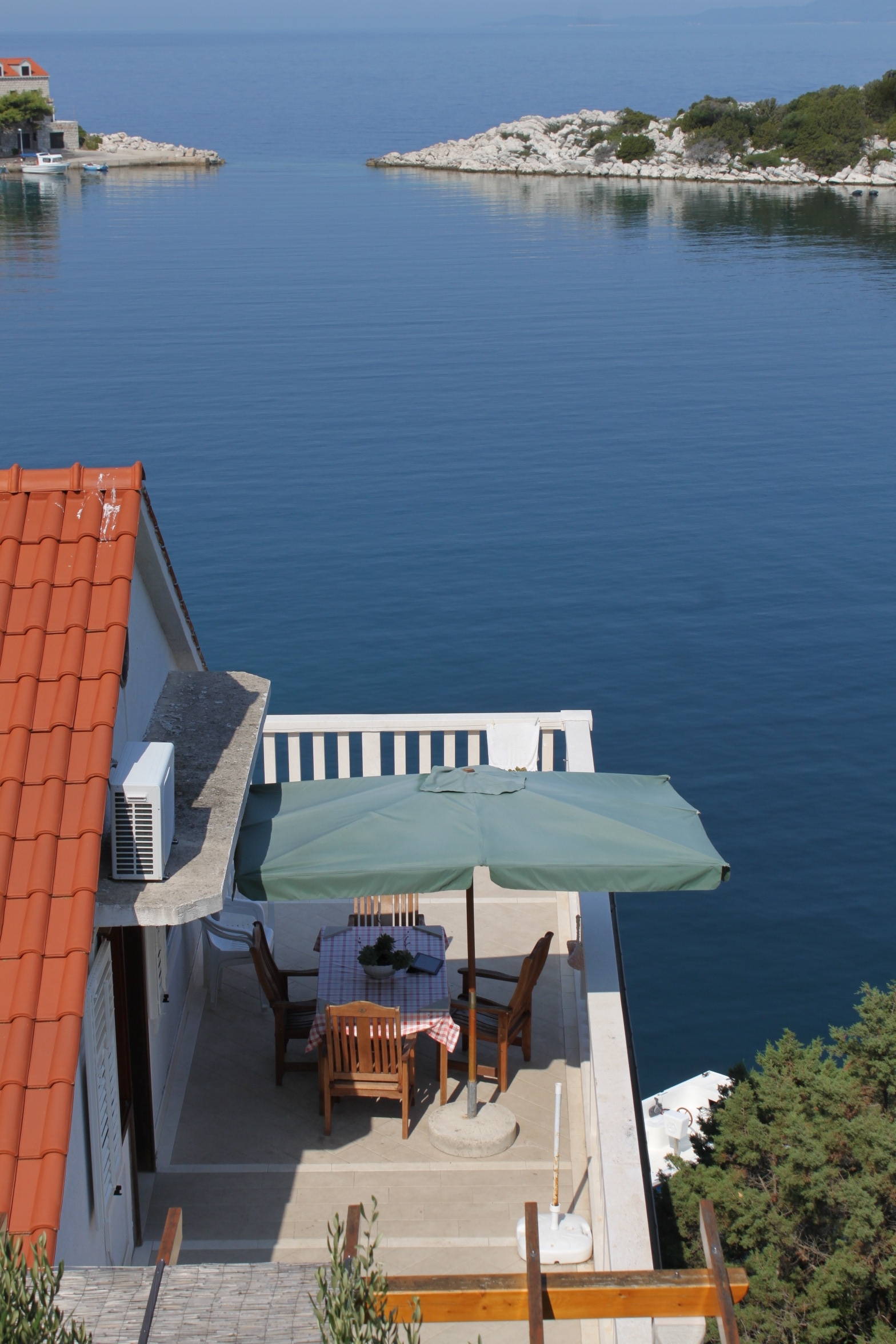 Top Lastovo Zaklopatica Top Lastovo Zaklopatica