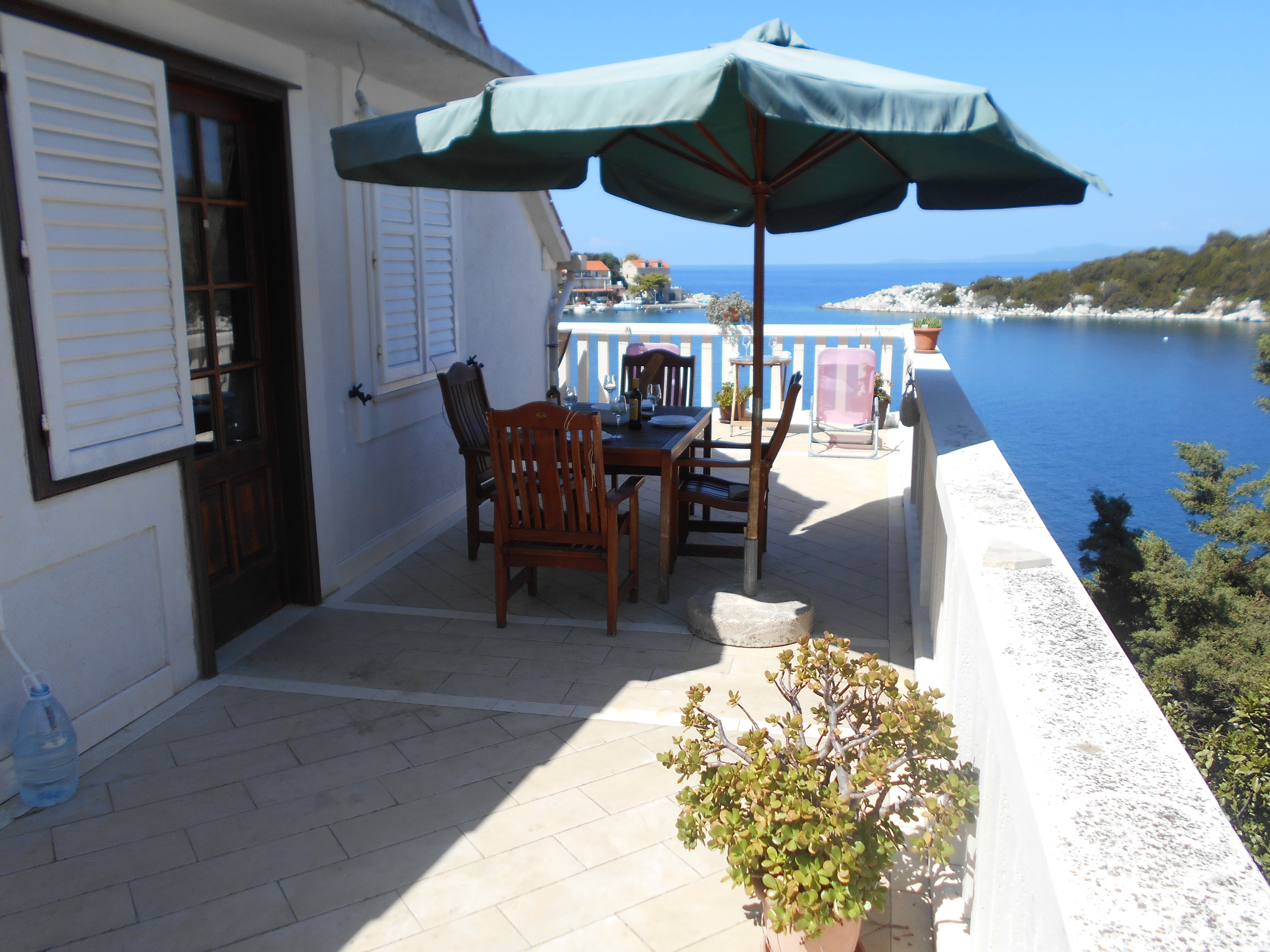 Top Lastovo Zaklopatica Top Lastovo Zaklopatica