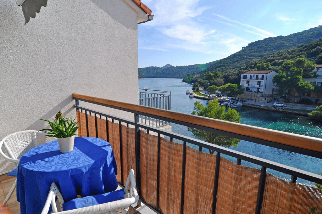 Top Lastovo Pasadur Top Lastovo Pasadur