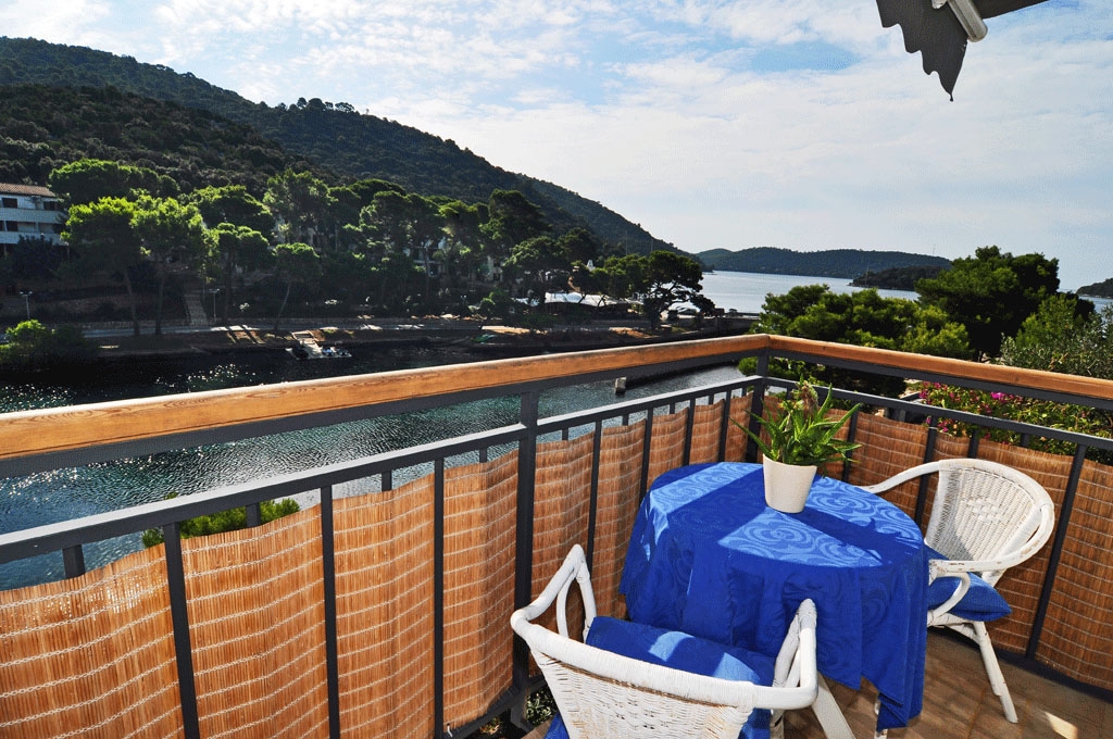 Studio flat with balcony and sea view Pasadur, Lastovo (AS-8351-a) Studio flat with balcony and sea view Pasadur, Lastovo (AS-8351-a)