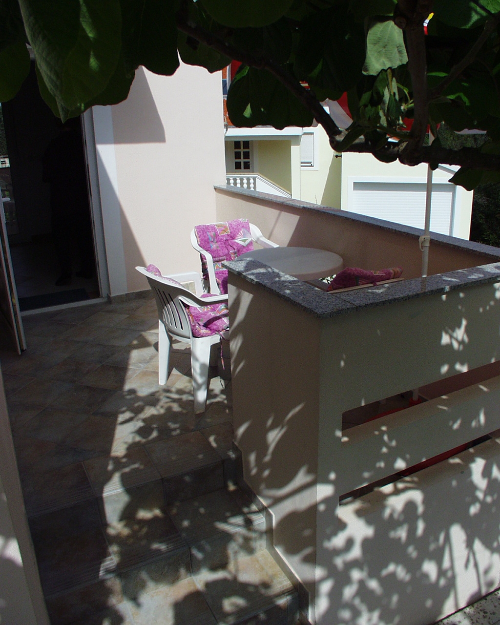 Two bedroom apartment with terrace and sea view Lukoran, Ugljan  A-a