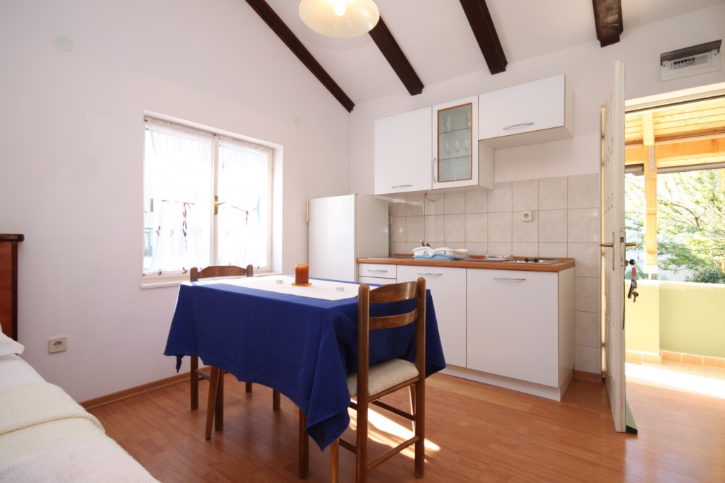 Studio flat near beach Bilo (Primošten) (AS-8364-a) Studio flat near beach Bilo (Primošten) (AS-8364-a)