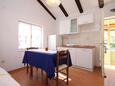 Dining room Bilo, Dining room in the studio-apartment, (pet friendly) and WiFi.