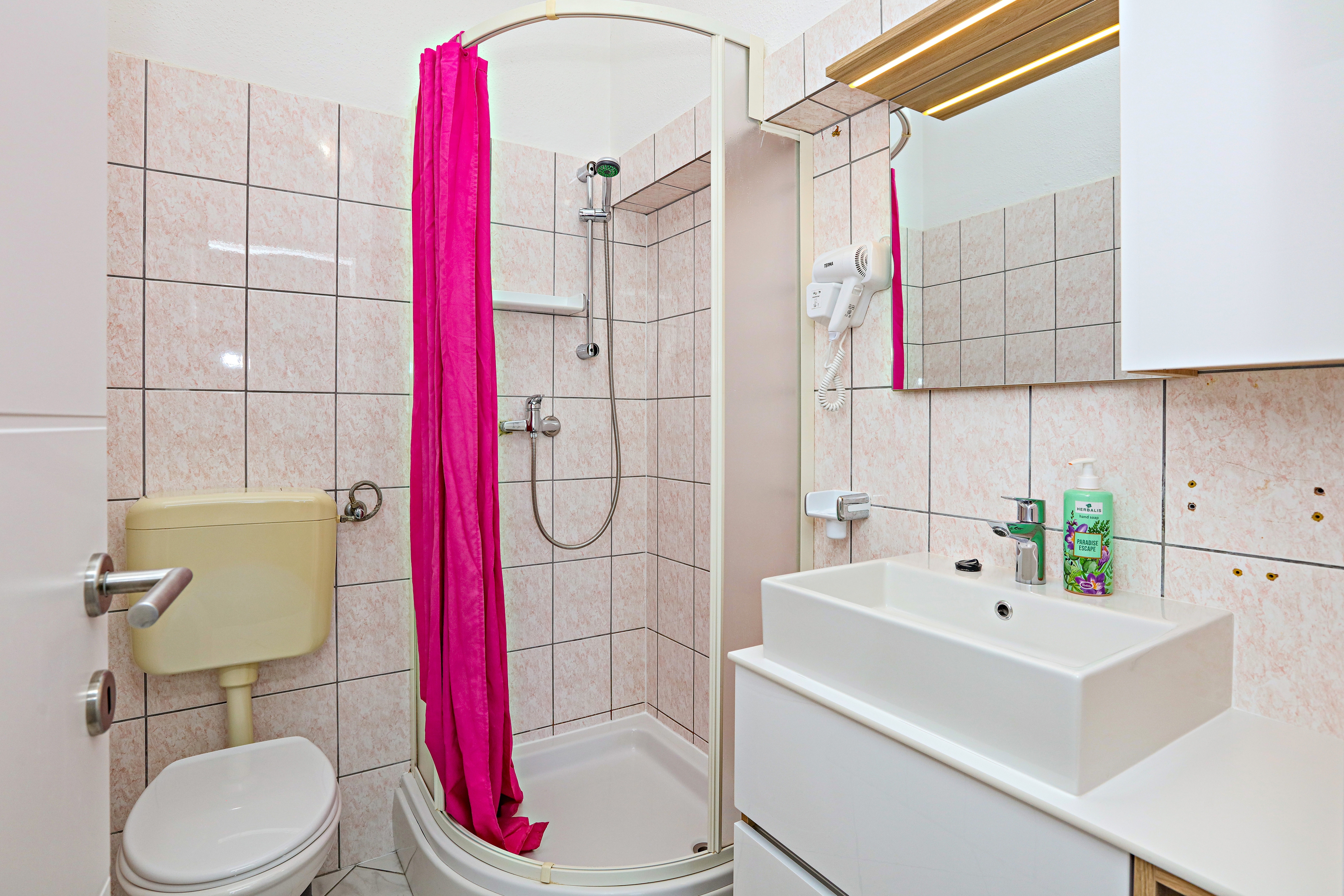 Studio flat near beach Zečevo Rtić, Rogoznica (AS-8366-a)