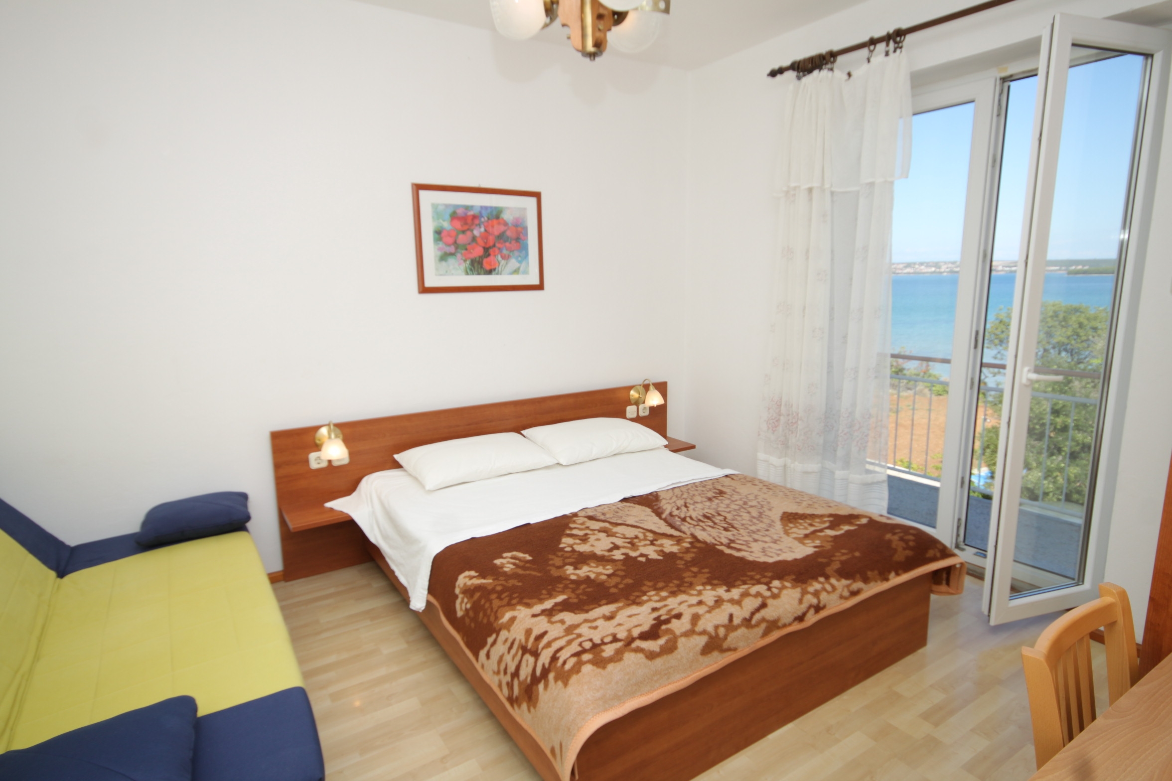 Room near beach Tkon (Pašman) (S-8377-a) Room near beach Tkon (Pašman) (S-8377-a)