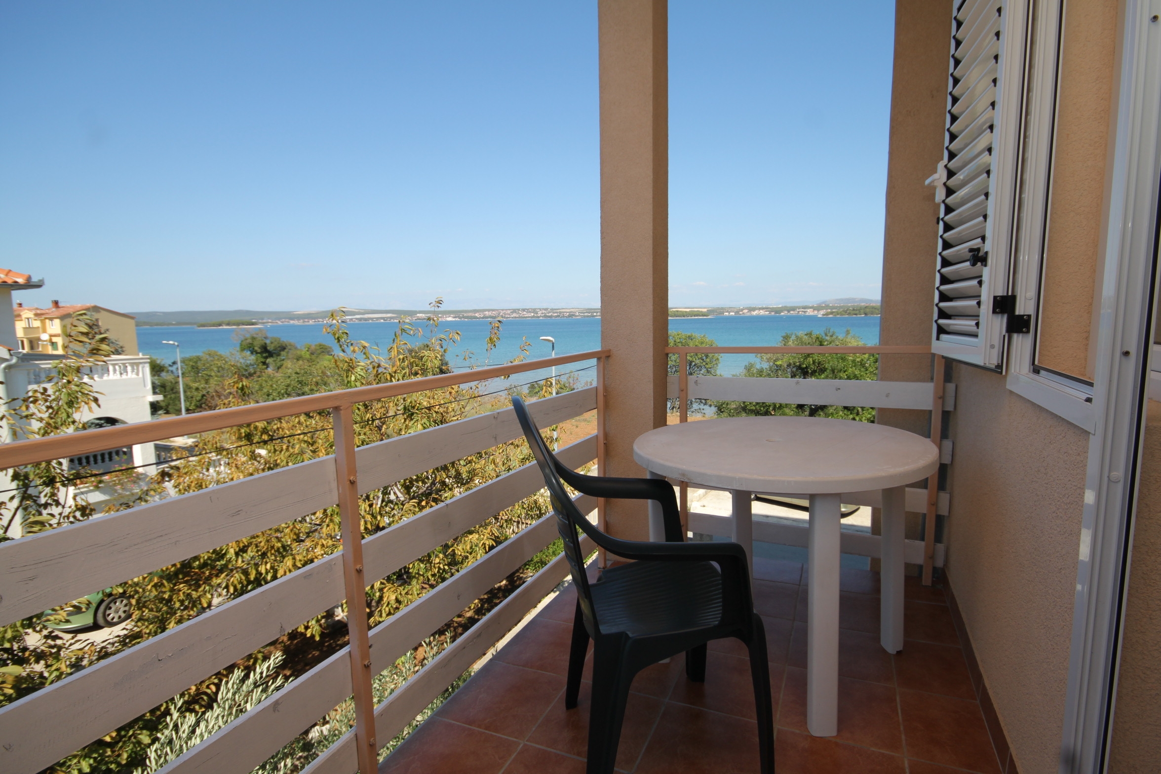 Room near beach Tkon, Pašman (S-8377-c) Room near beach Tkon, Pašman (S-8377-c)