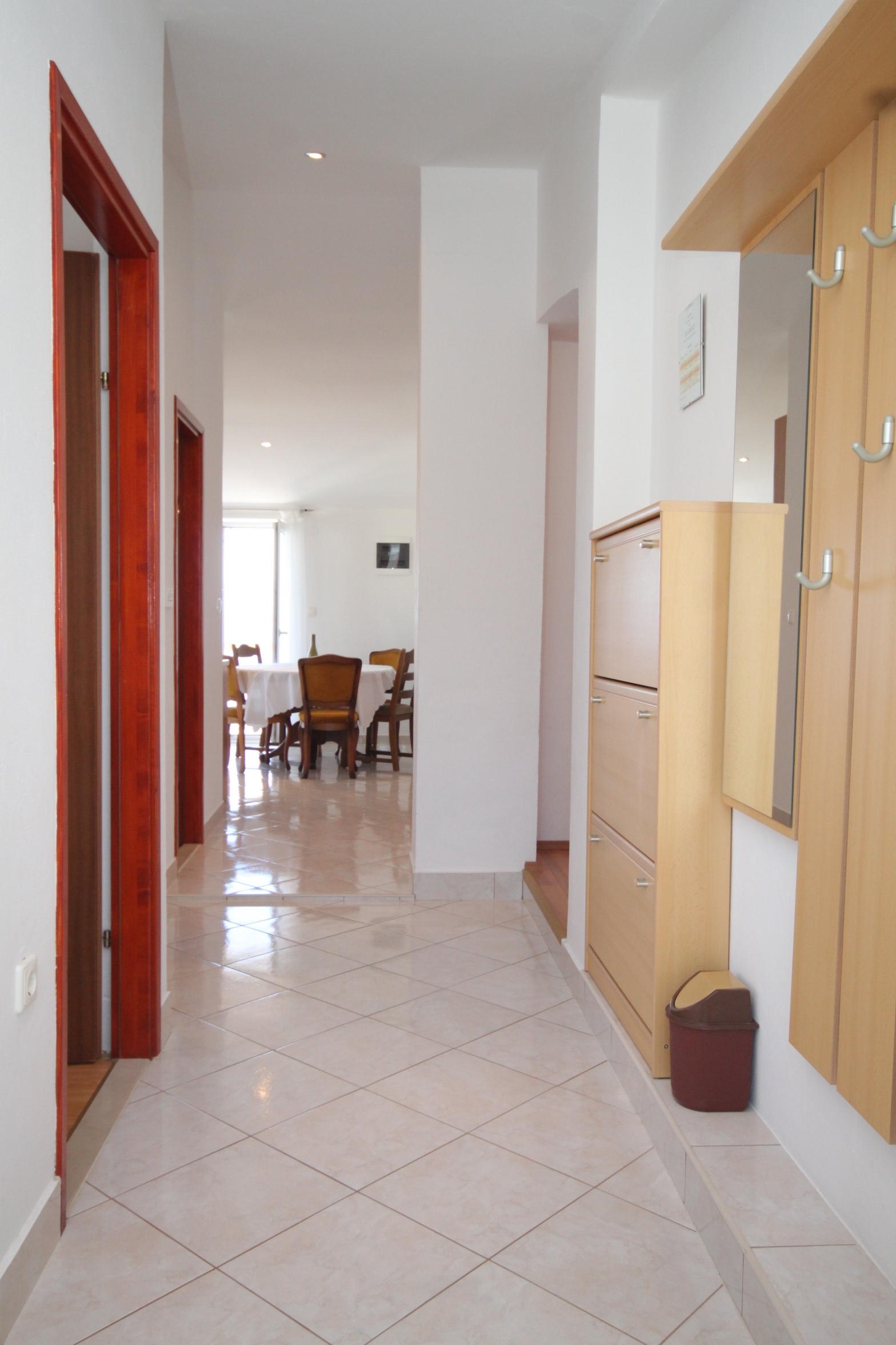 Three bedroom apartment near beach Preko, Ugljan  A-c