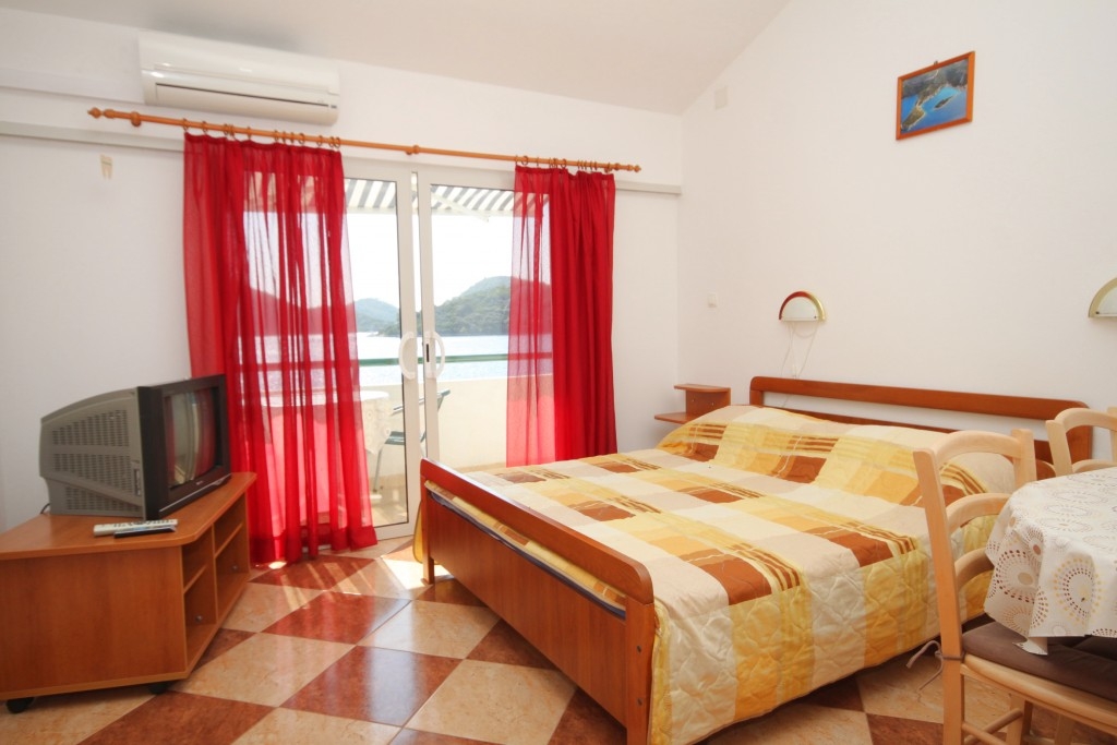 Studio flat near beach Pasadur, Lastovo (AS-8391-c) Studio flat near beach Pasadur, Lastovo (AS-8391-c)