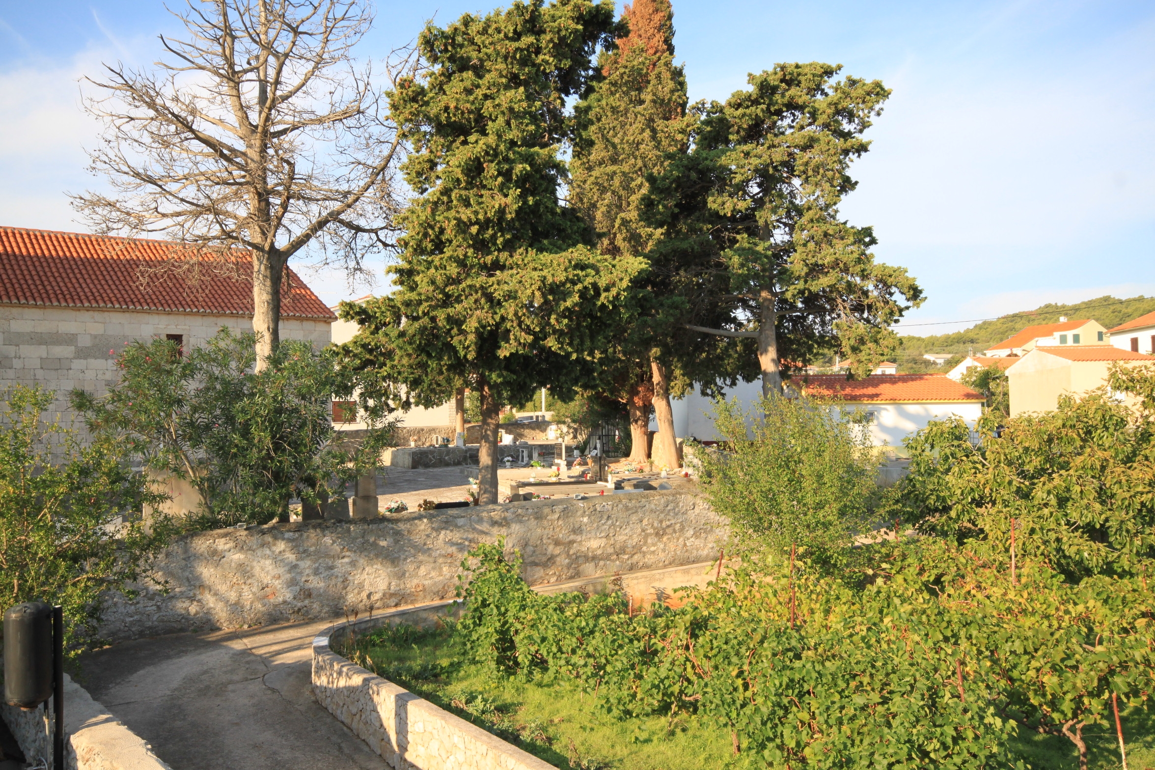 One bedroom apartment with balcony Kukljica, Ugljan  A-a