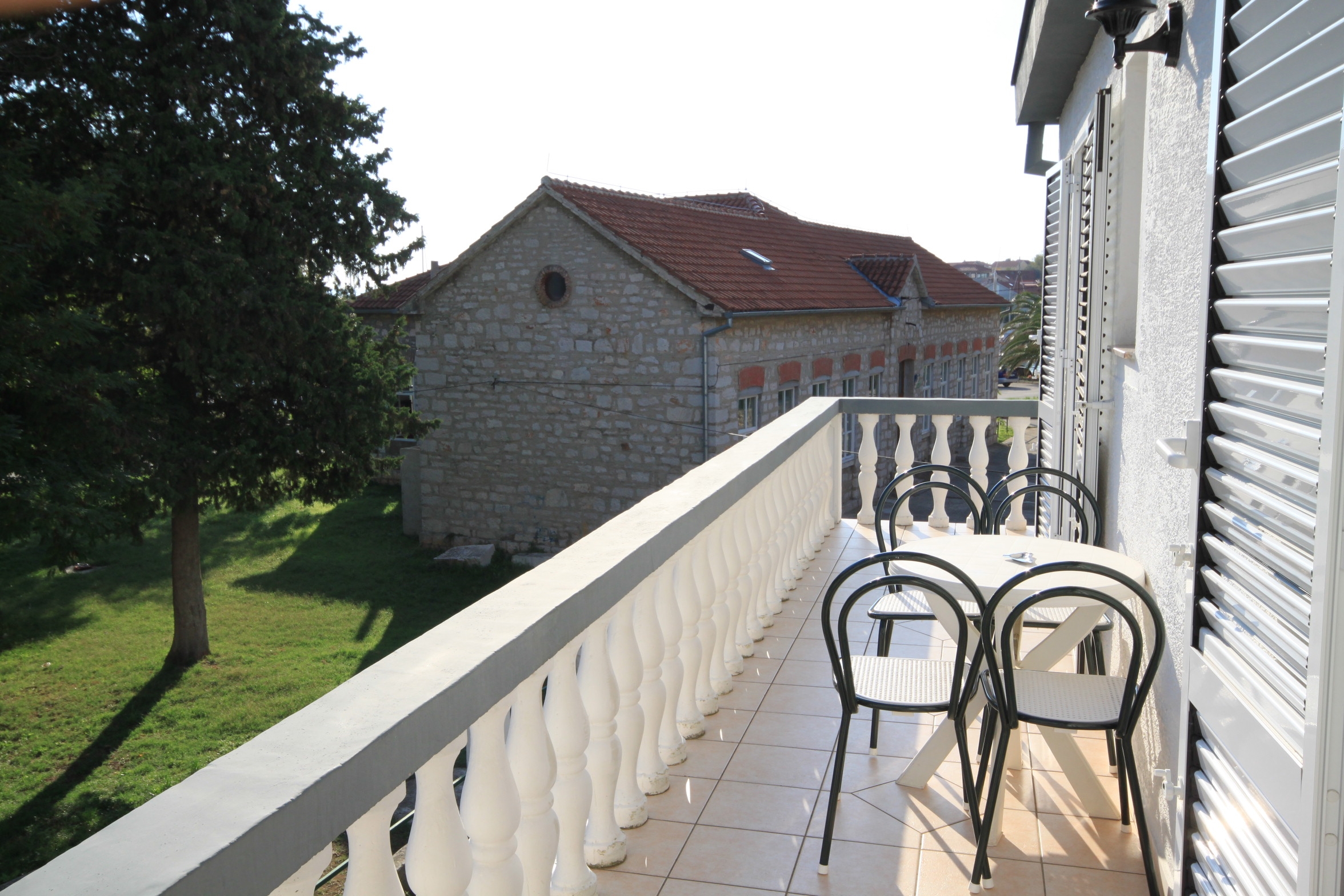 One bedroom apartment with balcony Kukljica, Ugljan  A-c