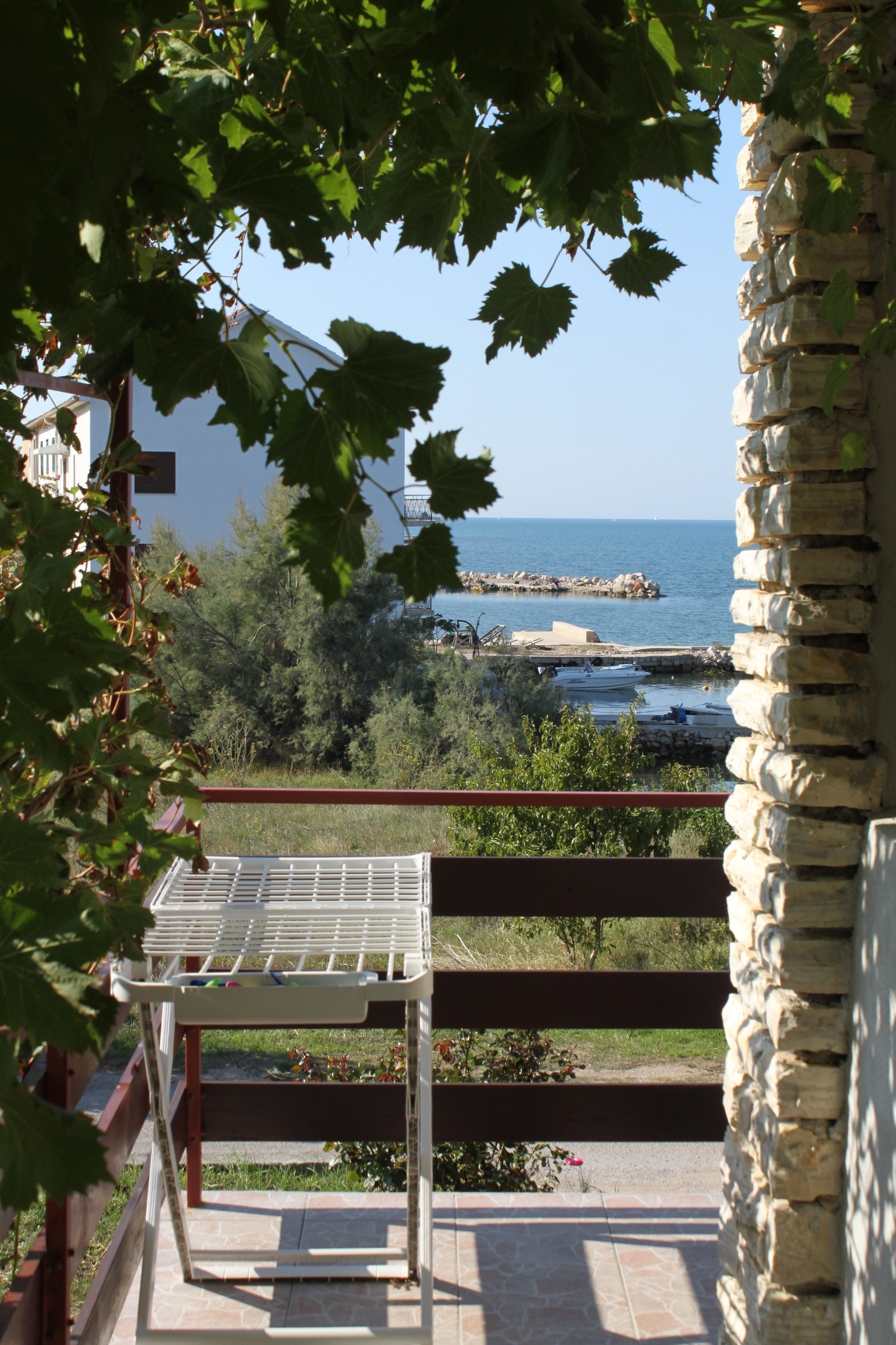Studio flat with balcony and sea view Neviđane, Pašman  AS-a