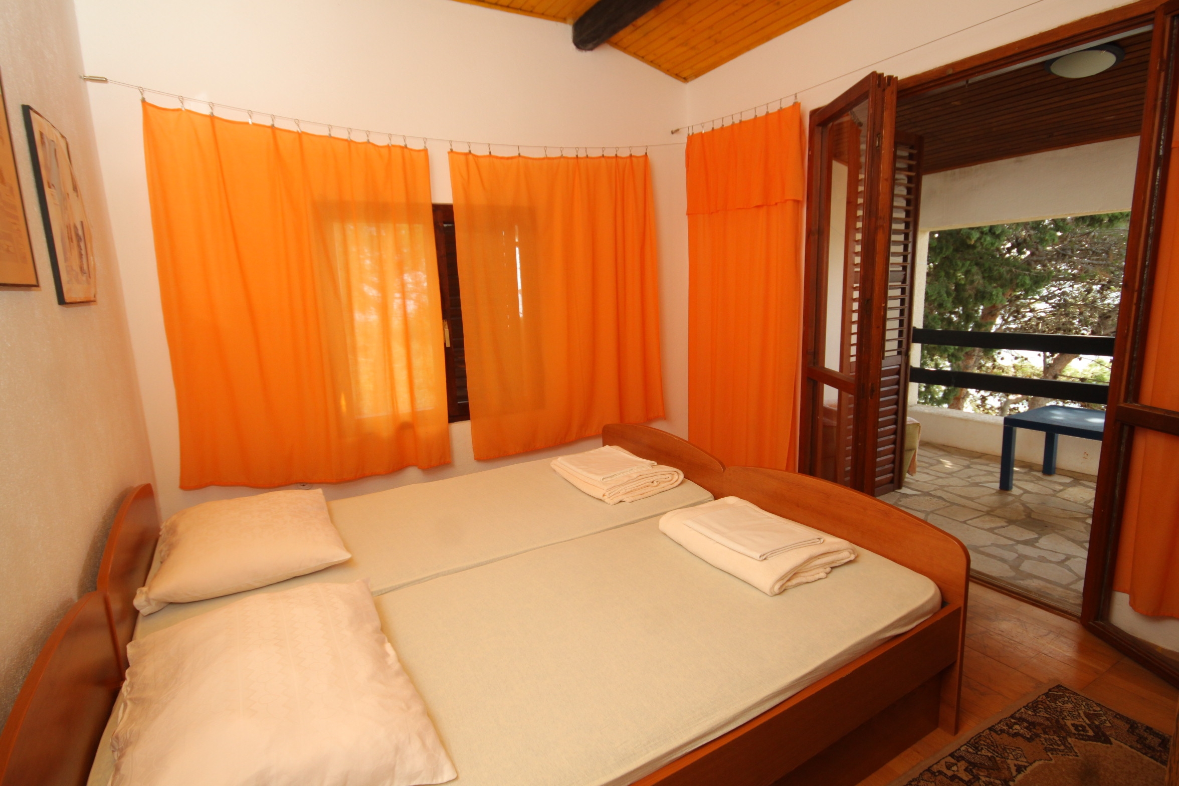 Four bedroom apartment near beach Ždrelac, Pašman  A-b