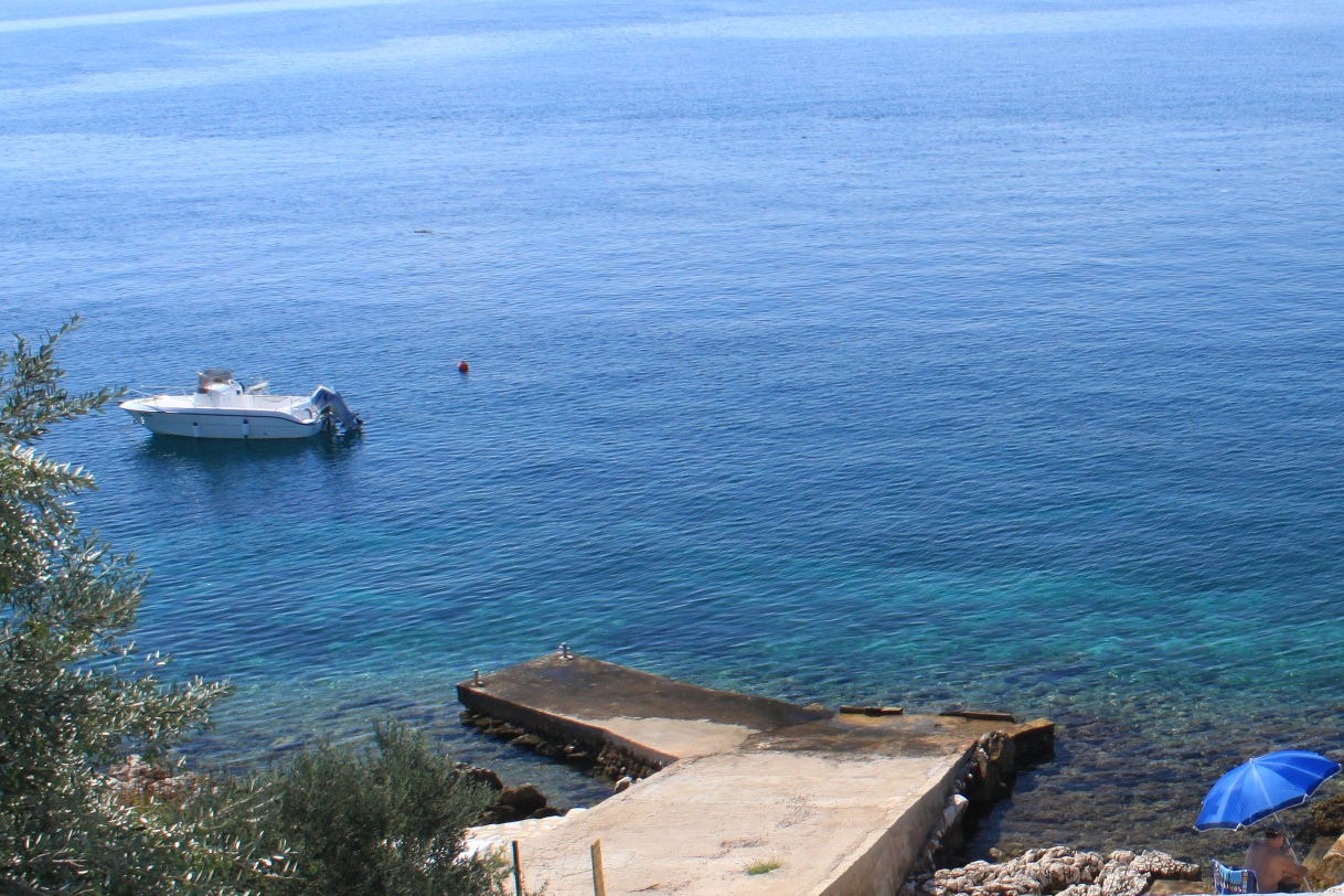 One bedroom apartment near beach Ždrelac, Pašman  A-a