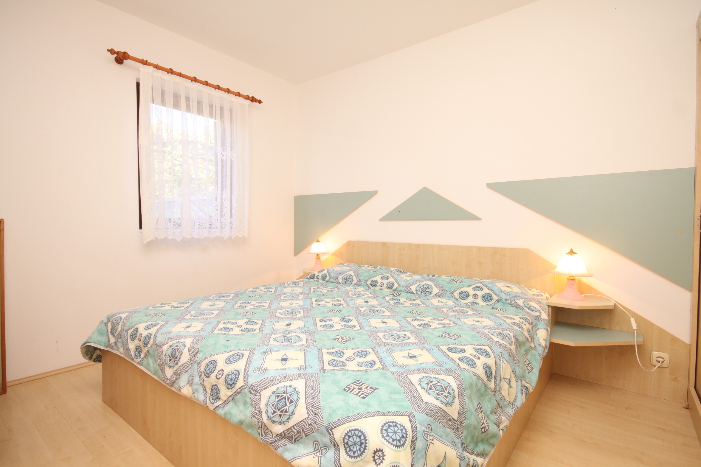 One bedroom apartment near beach Ždrelac, Pašman  A-b