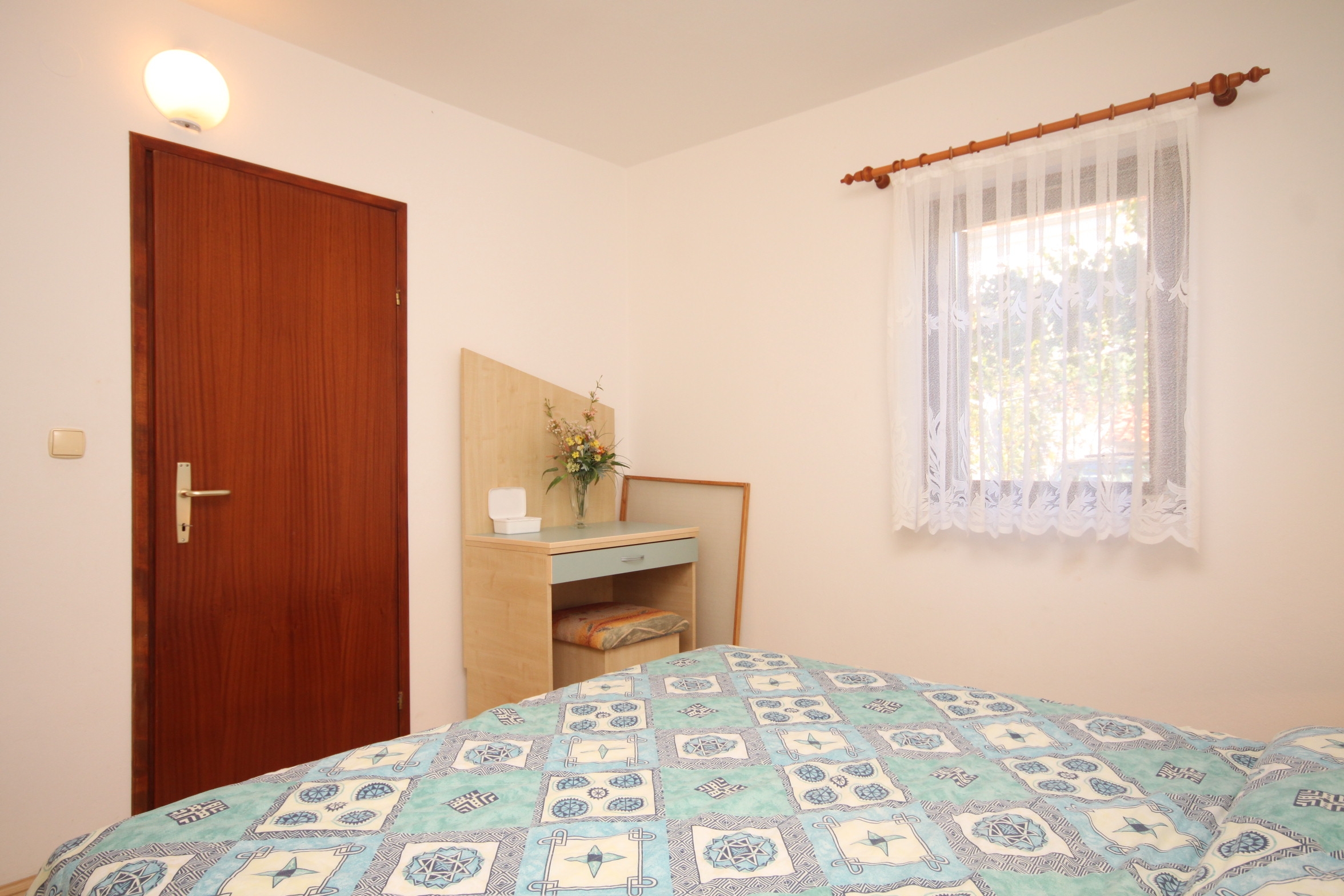 One bedroom apartment near beach Ždrelac, Pašman  A-b
