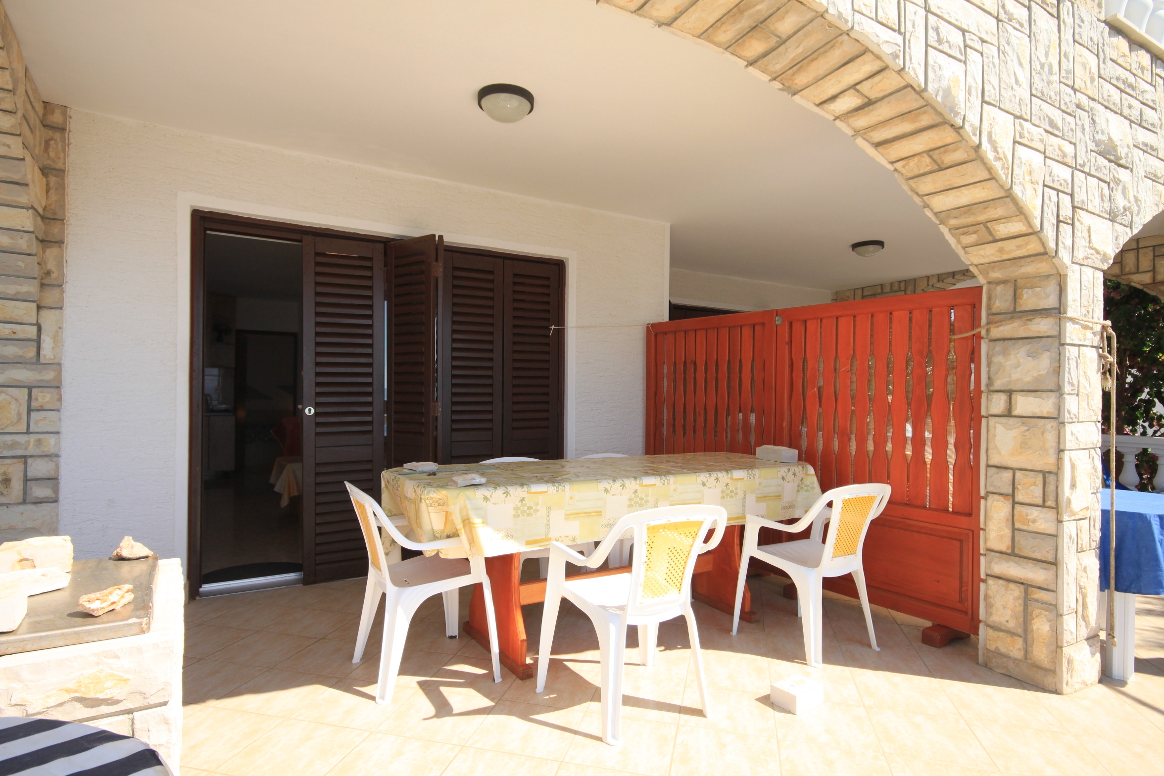 One bedroom apartment near beach Ždrelac, Pašman  A-b