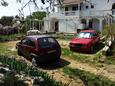 Sušica, Ugljan, Parking lot 841 - Apartments by the sea.